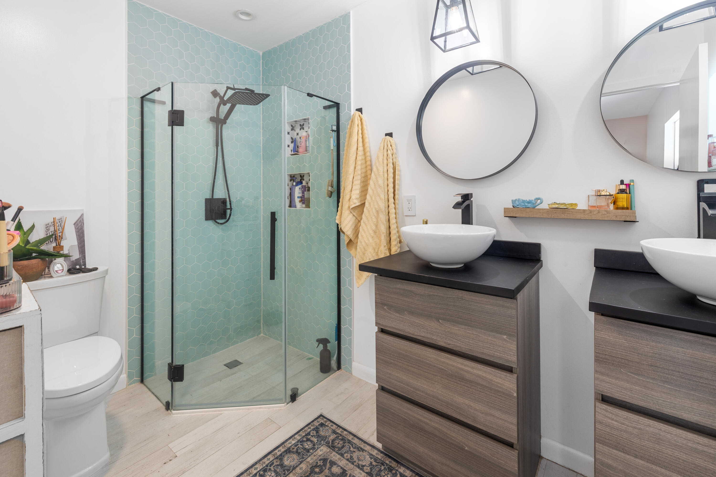 SKY LAKE 3 - Residential