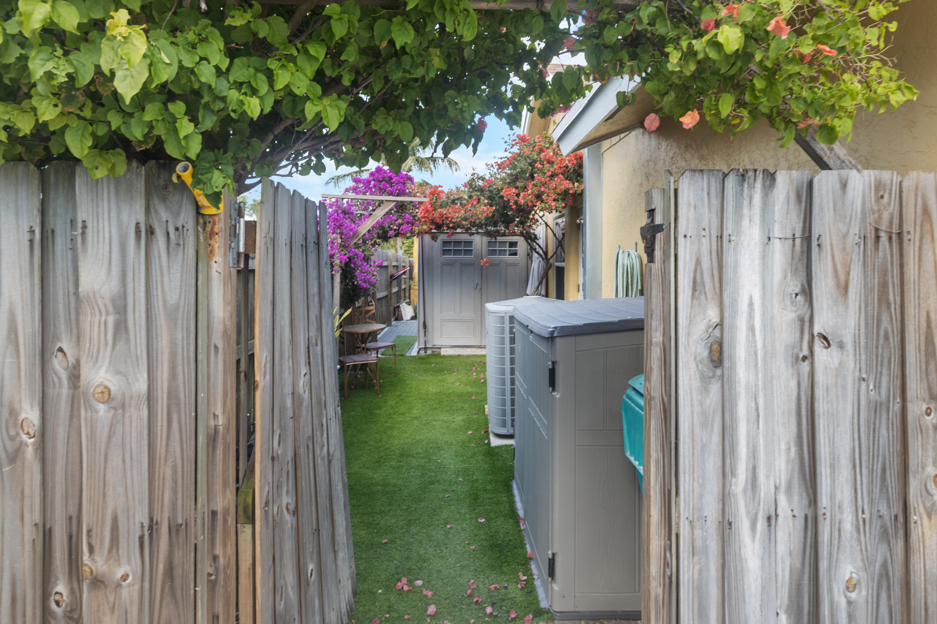 SKY LAKE 3 - Residential