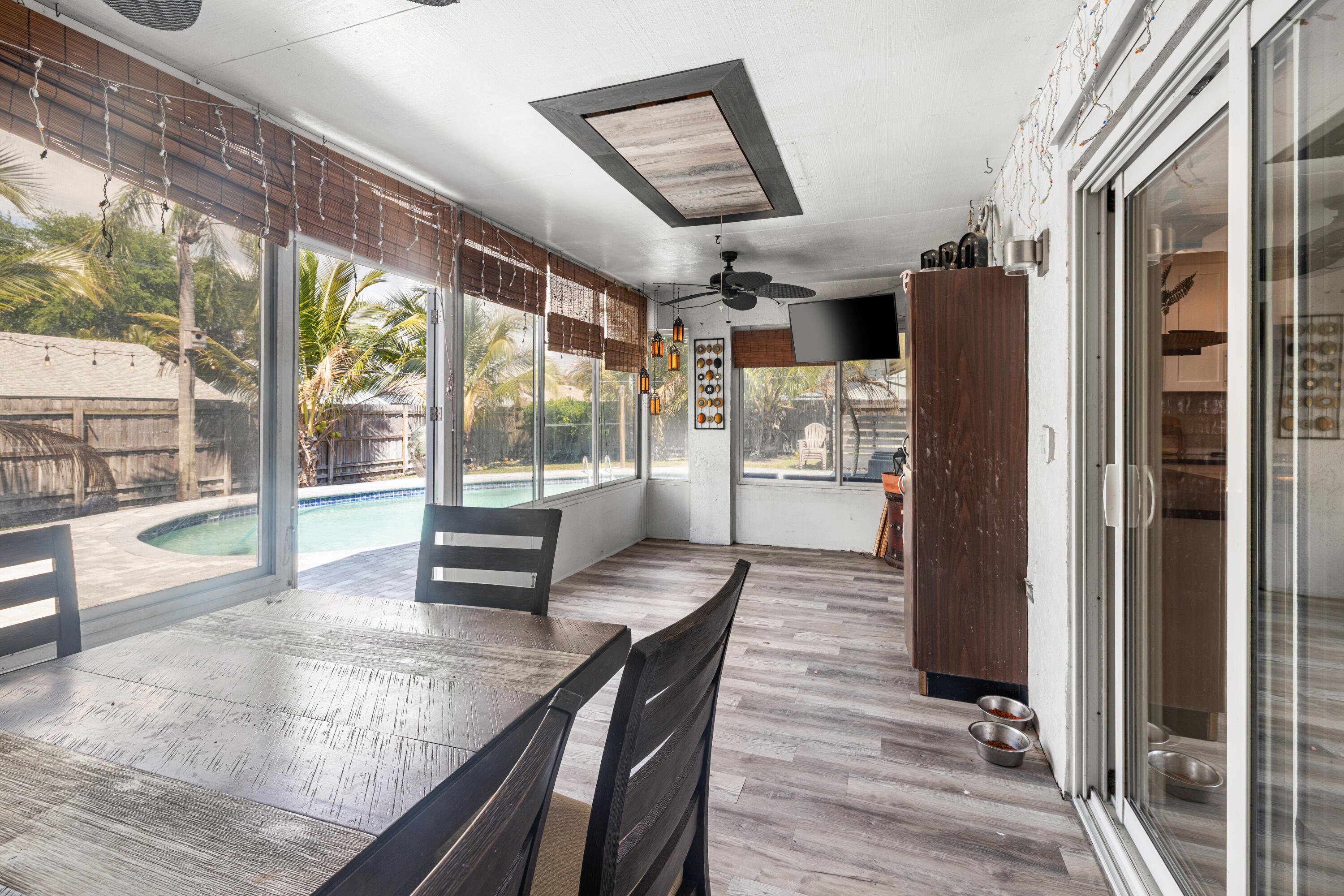 SKY LAKE 3 - Residential