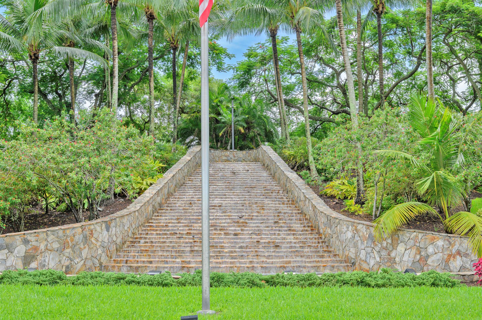 ISLES AT WELLINGTON 6 - Residential