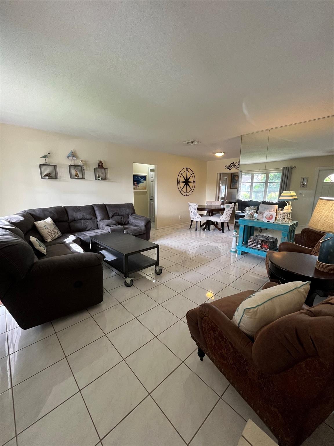 Mainlands Of Tamarac Lake - Residential