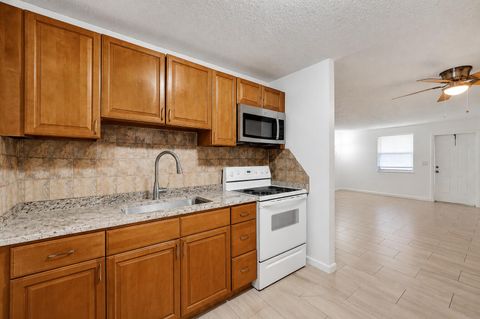 Tiny photo for 850 E Commercial Boulevard #250f, Oakland Park, FL 33334 (MLS # B26051069)