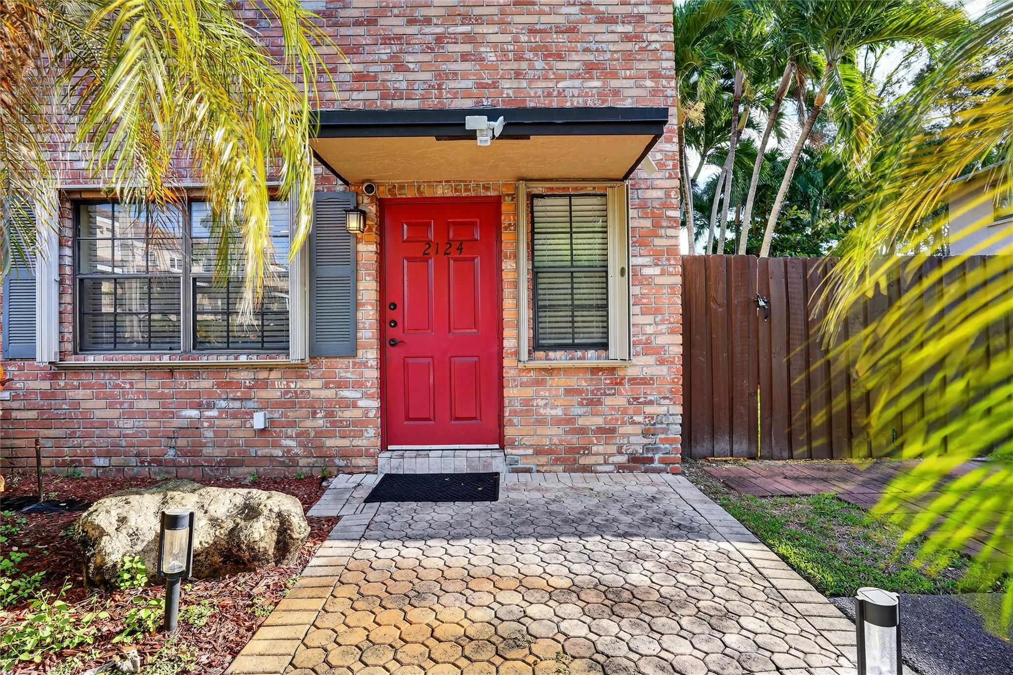 WILTON PINES TOWNHOUSES - Residential