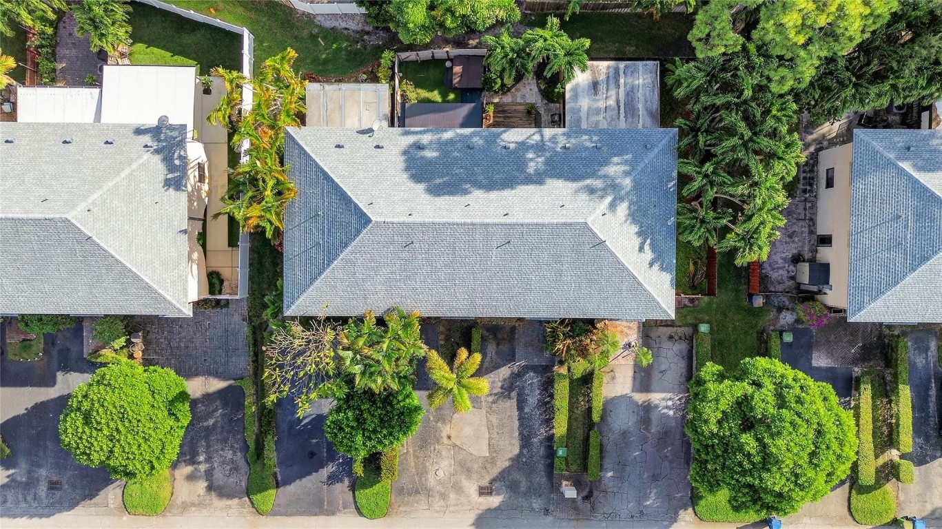 WILTON PINES TOWNHOUSES - Residential