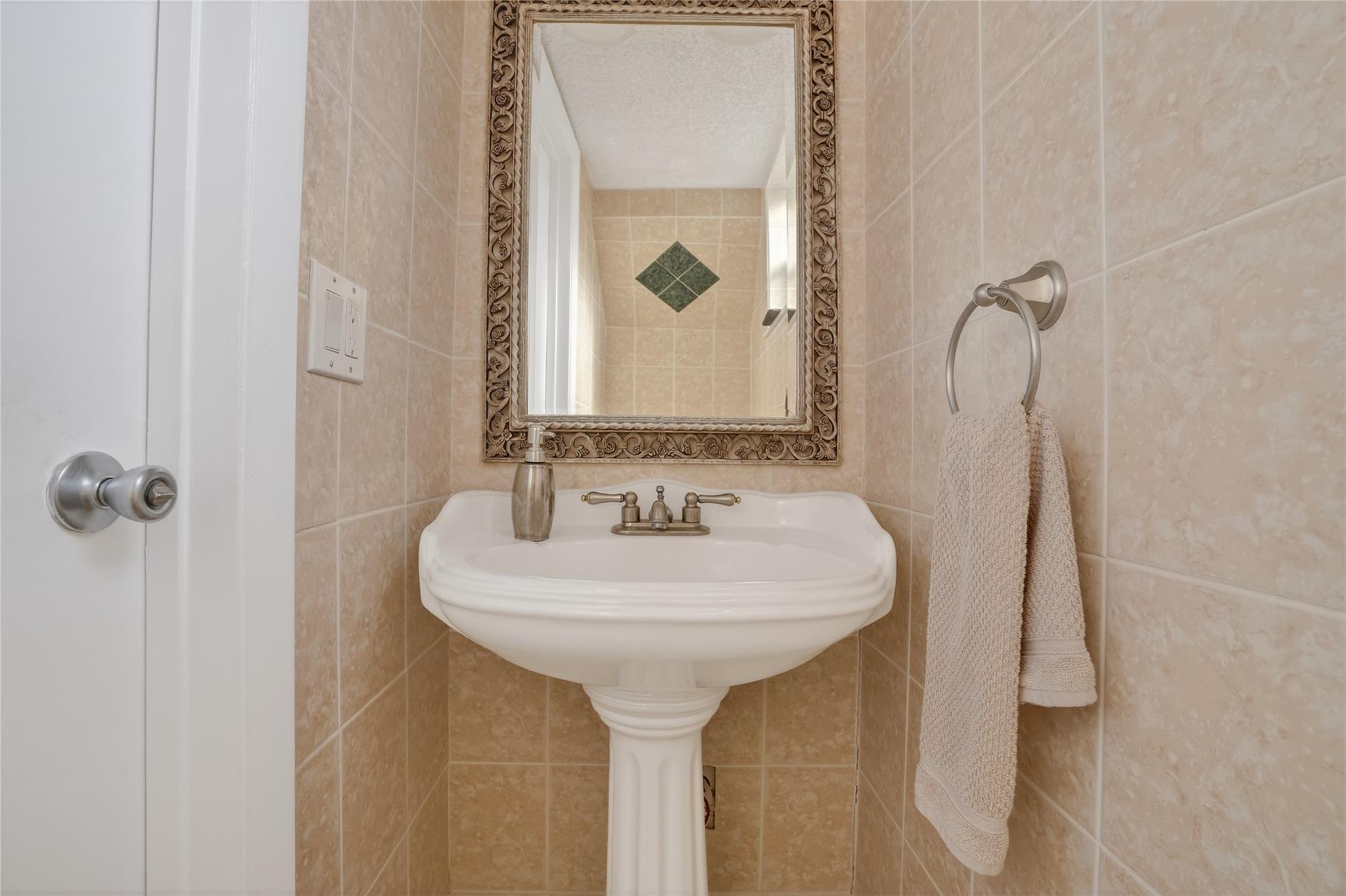 WILTON PINES TOWNHOUSES - Residential