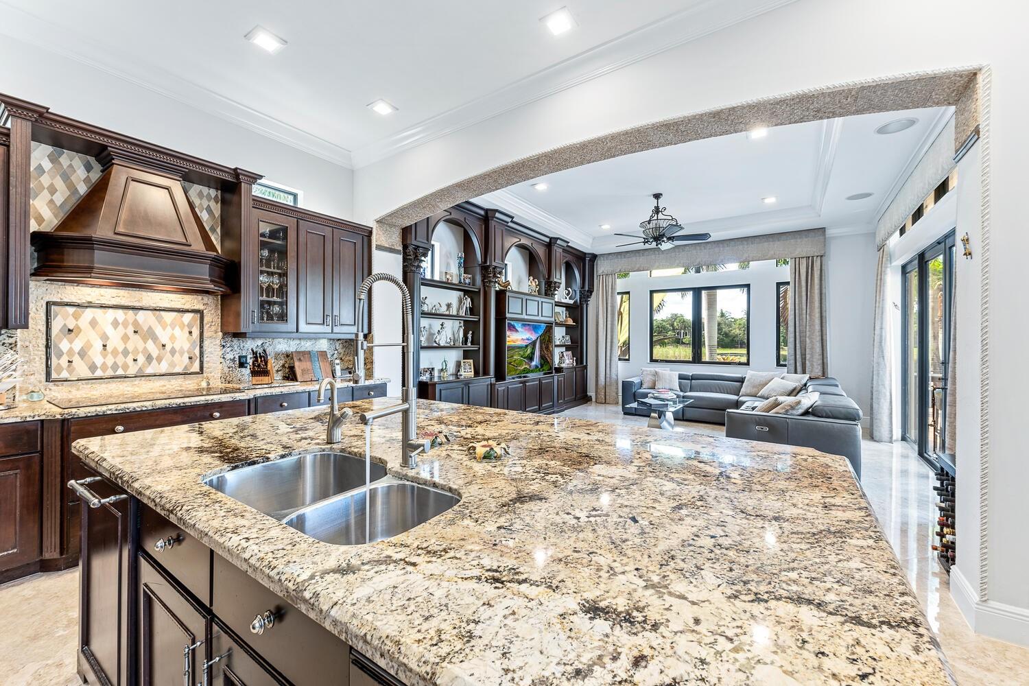 Parkland Golf & Country C - Residential