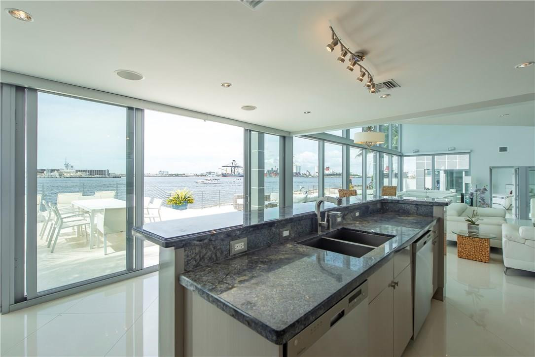 HARBOUR HEIGHTS ADD AMEN - Residential