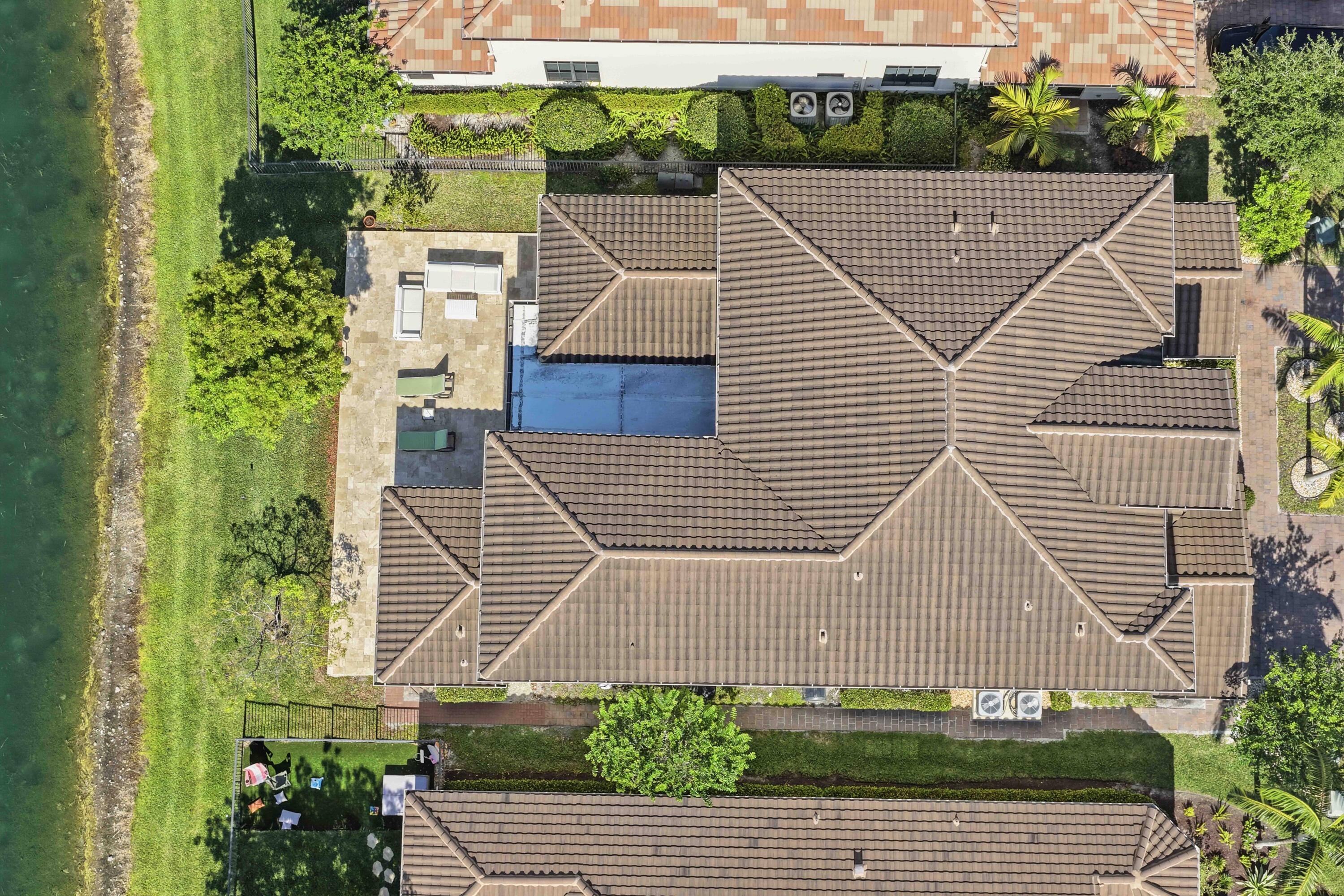 DEBUYS REPLAT NO 1 - Residential