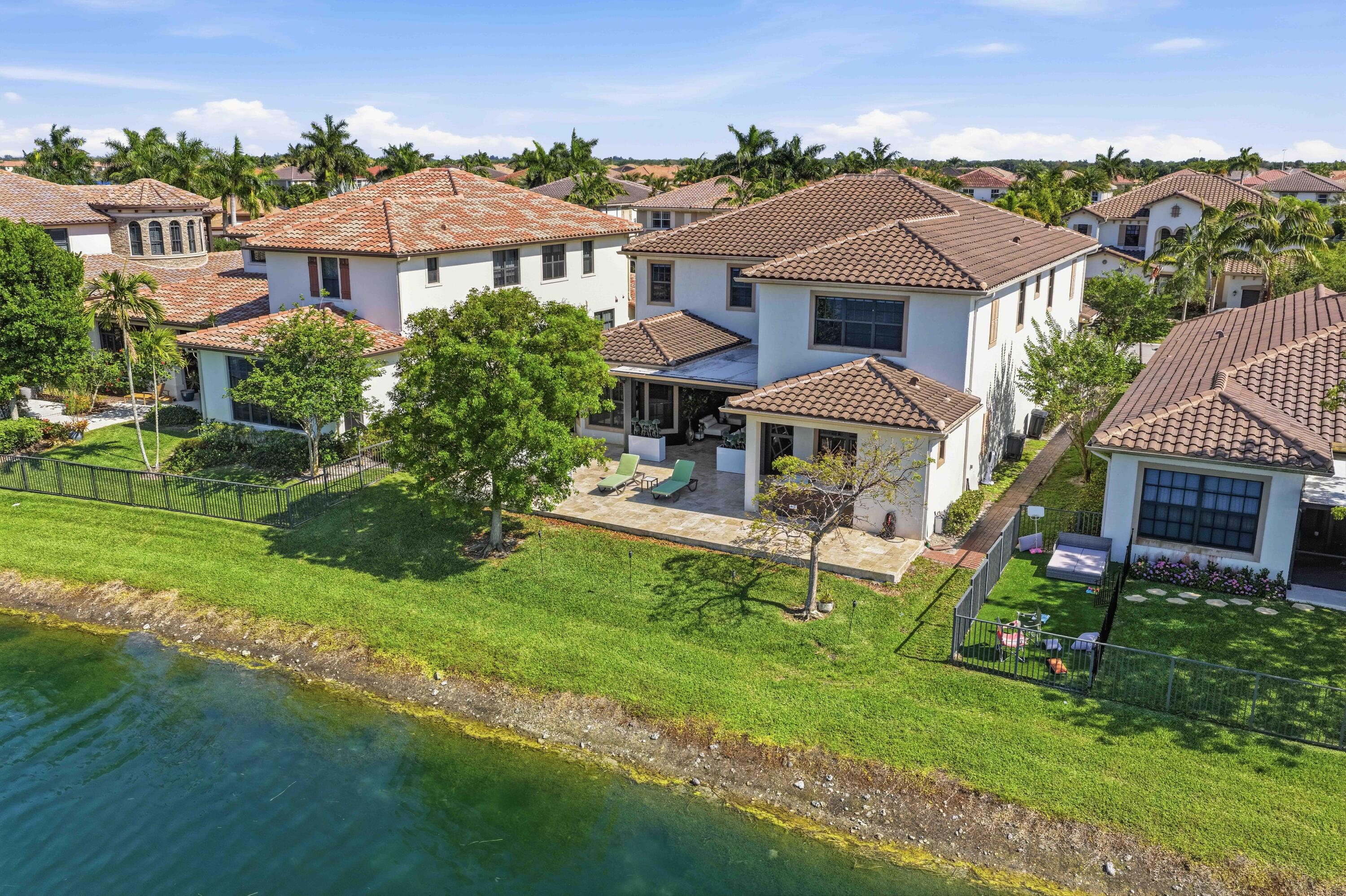 DEBUYS REPLAT NO 1 - Residential