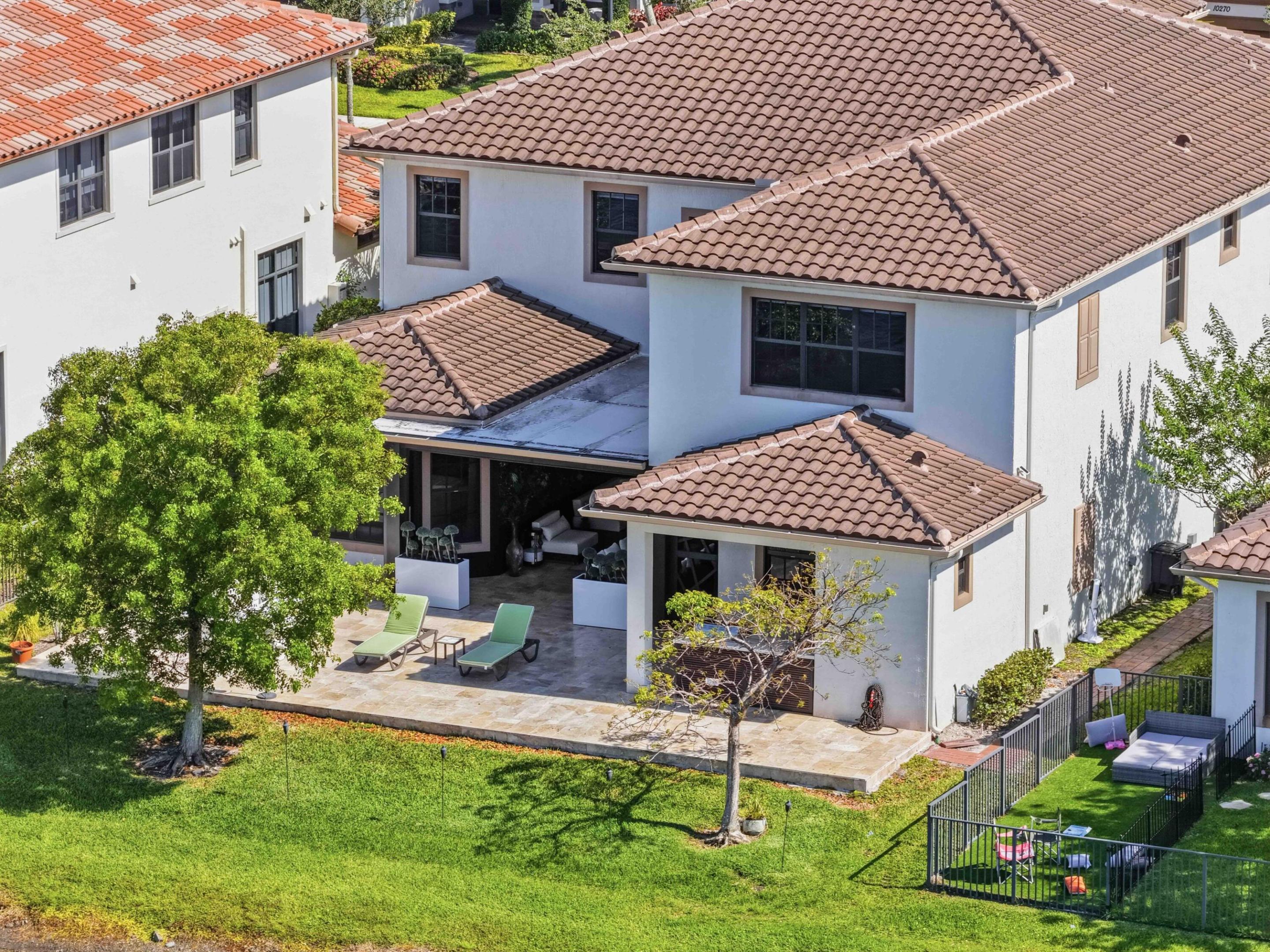 DEBUYS REPLAT NO 1 - Residential