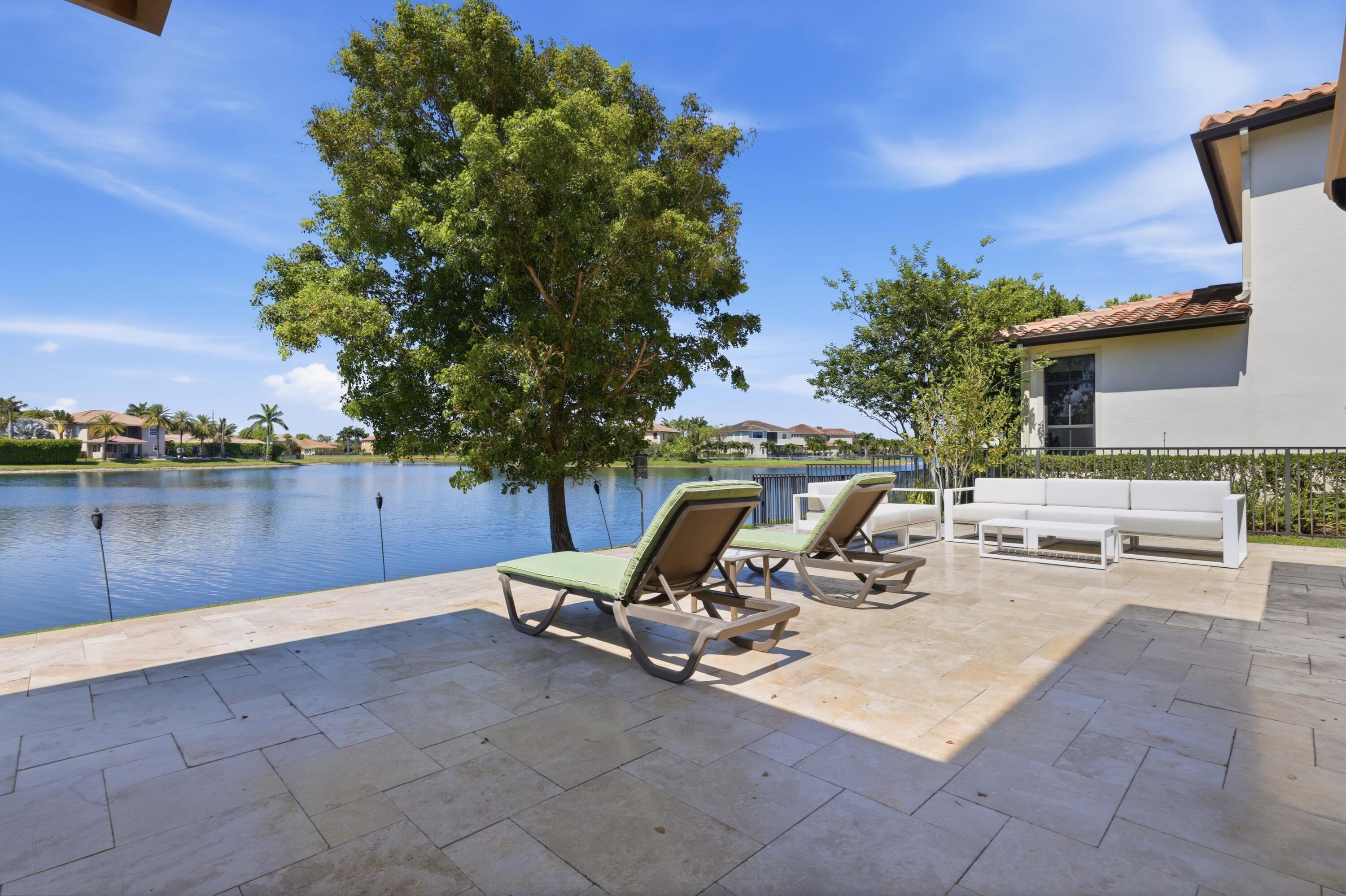 DEBUYS REPLAT NO 1 - Residential