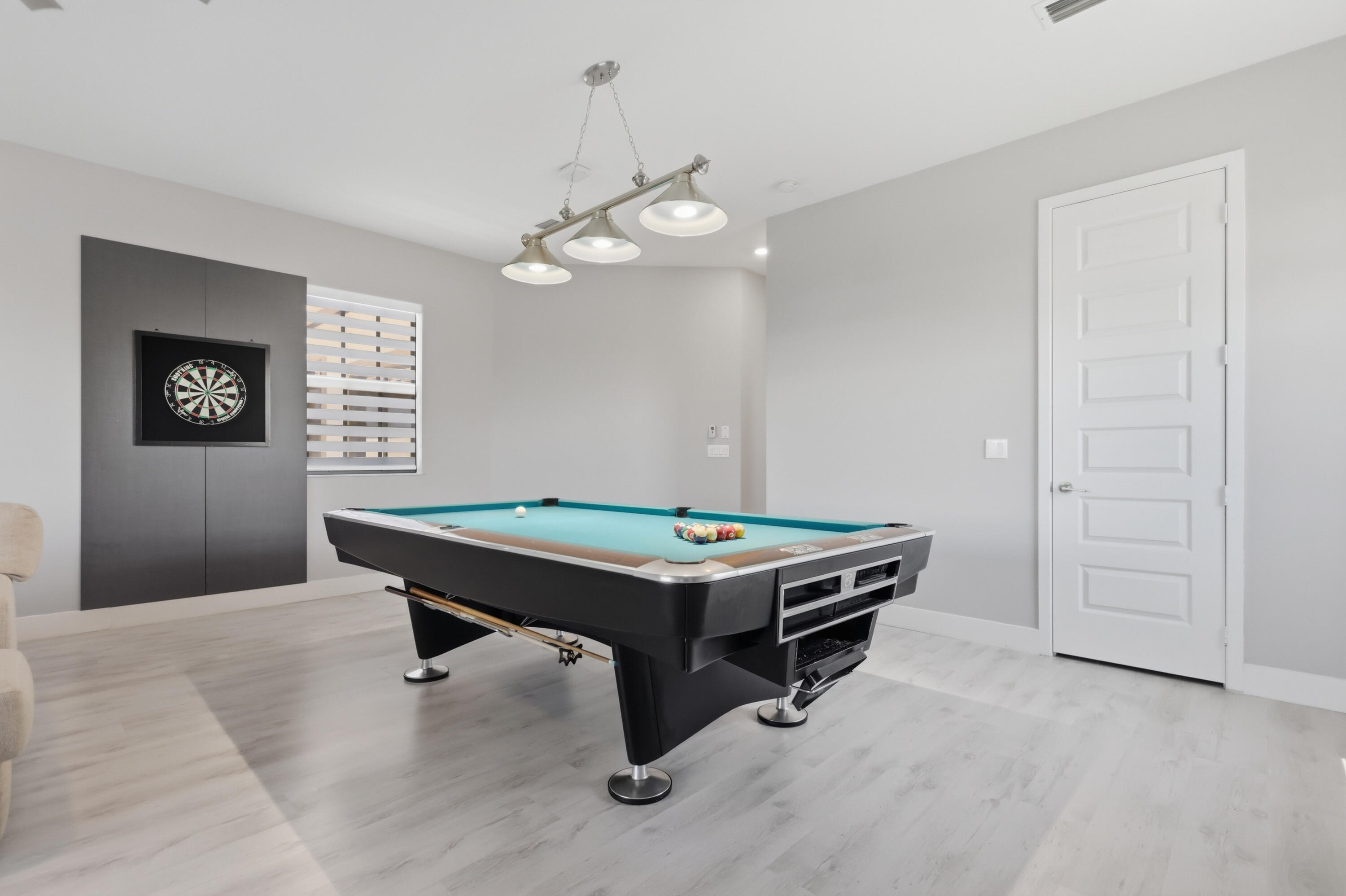 DEBUYS REPLAT NO 1 - Residential