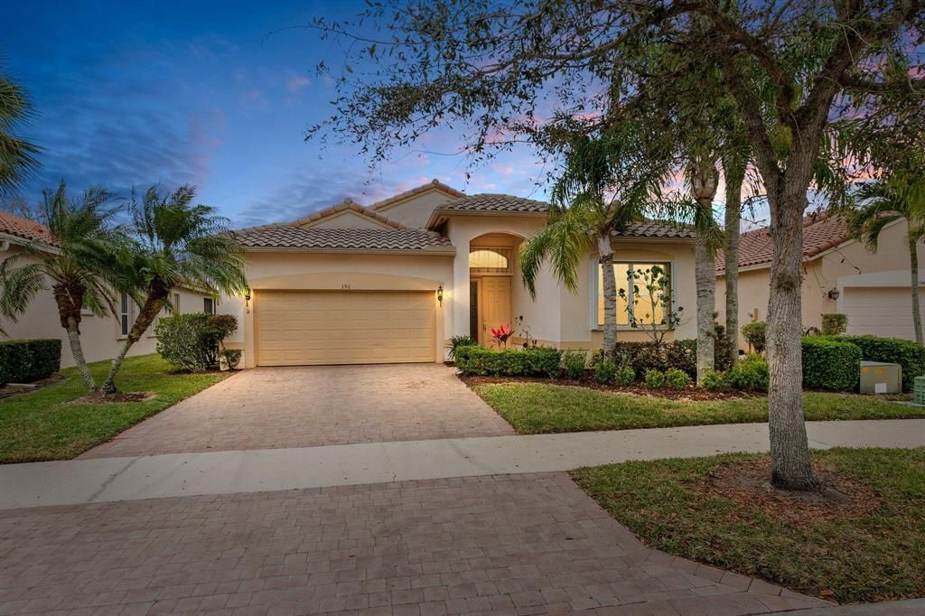 Photo of 396 NW Springview Loop, Port St Lucie, FL 34986 (MLS # R10871643)