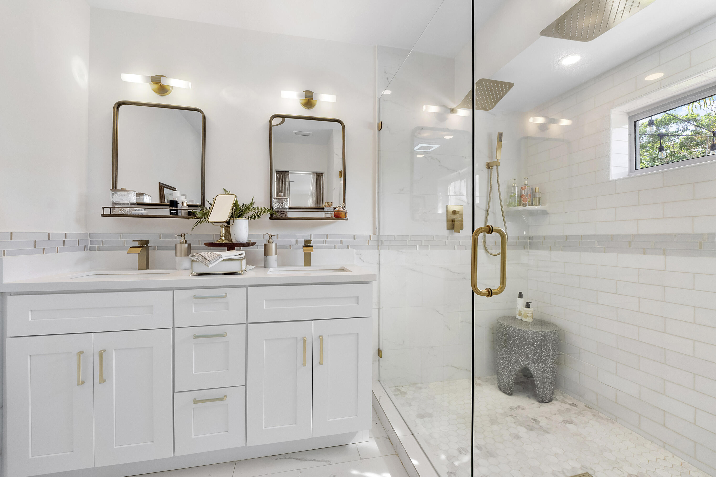 STONEBRIDGE PHASE 1 - Residential