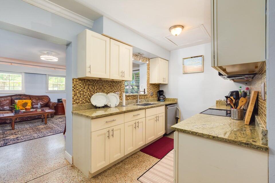 BOWERS PARK - Residential Lease