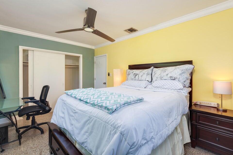 BOWERS PARK - Residential Lease