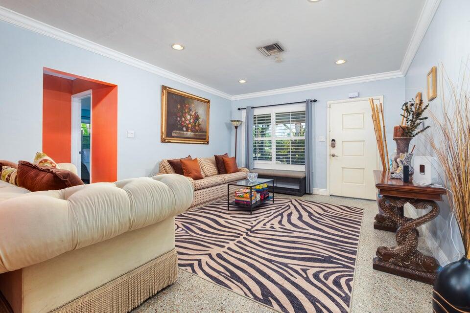 BOWERS PARK - Residential Lease