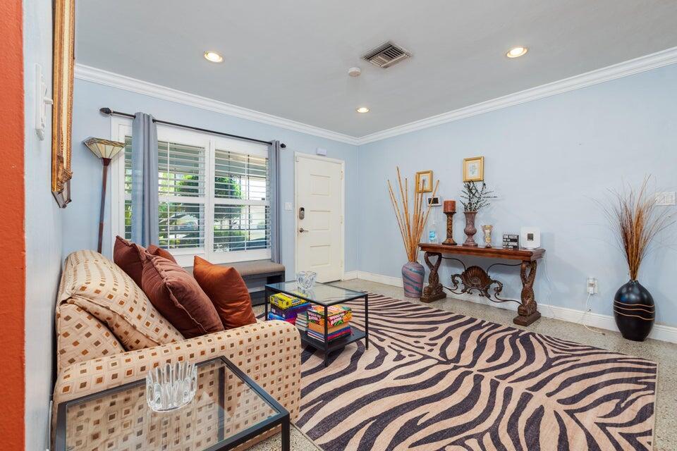 BOWERS PARK - Residential Lease