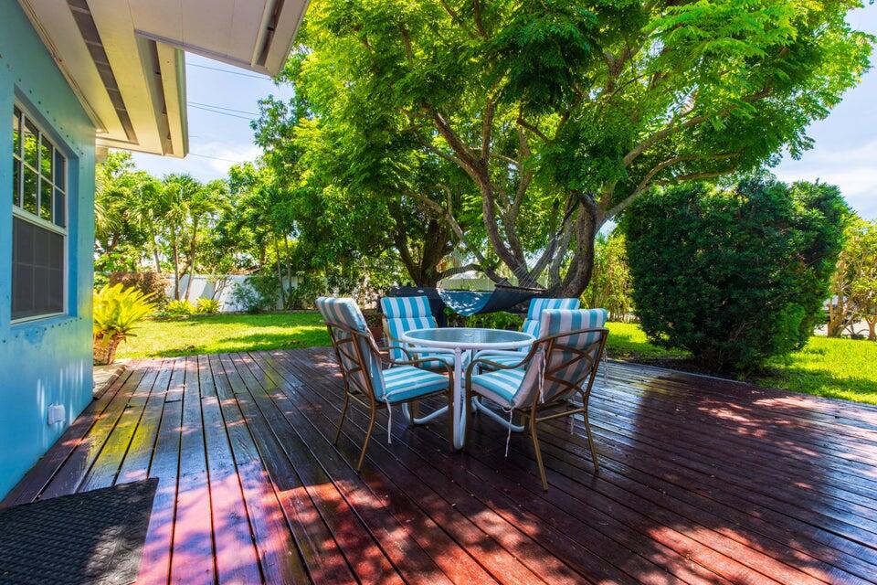 BOWERS PARK - Residential Lease