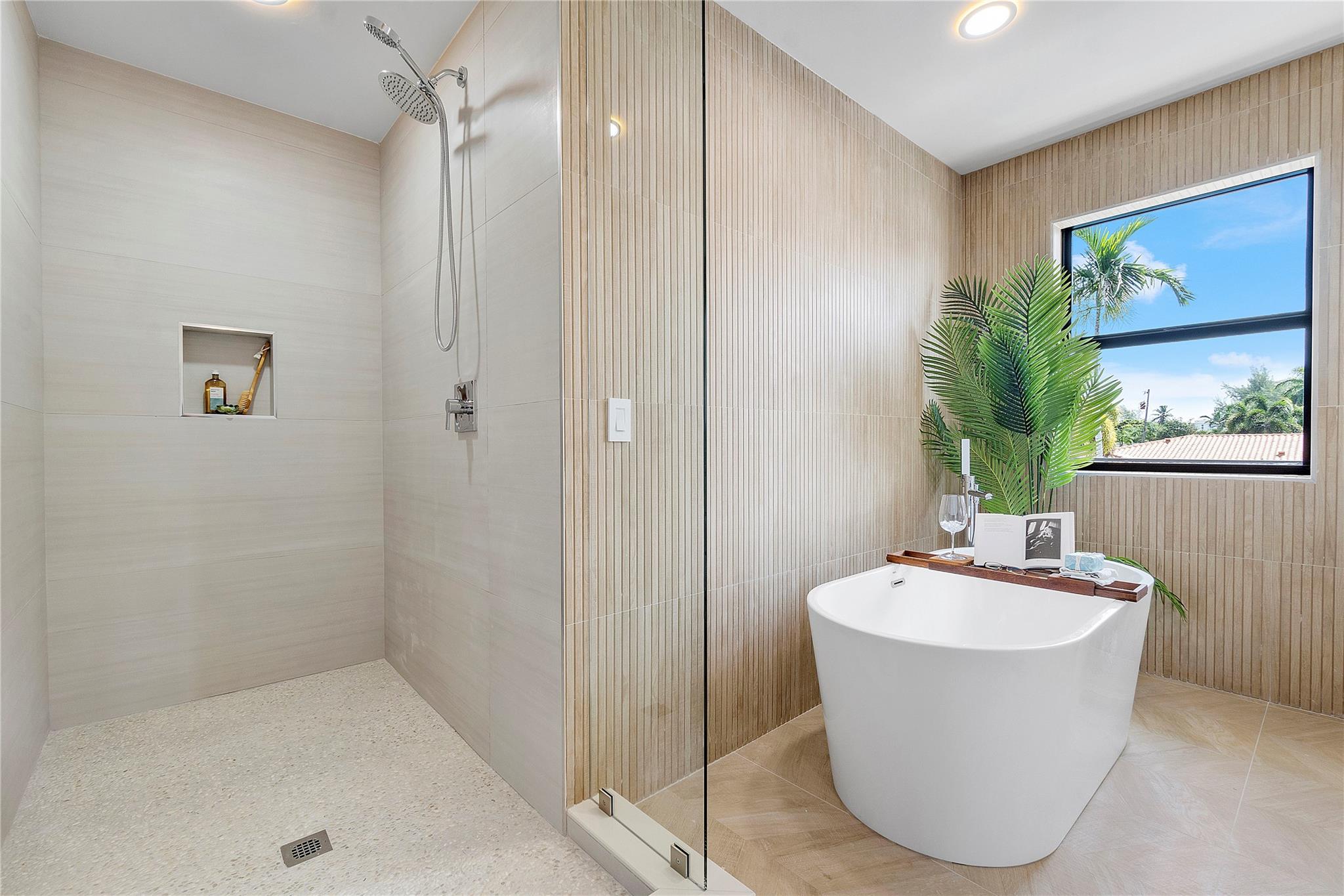 Country Club Isles 42-40 - Residential