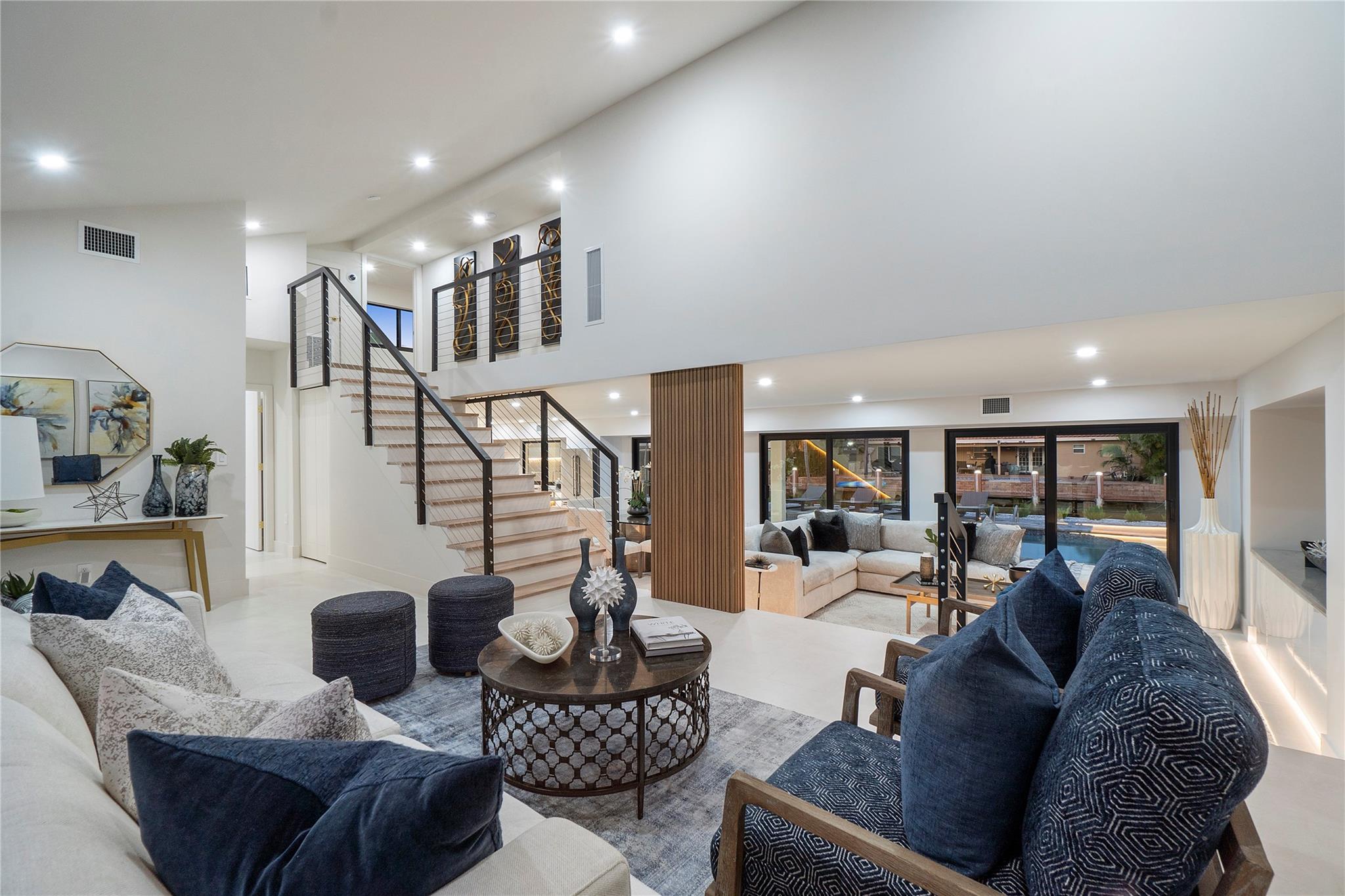 Country Club Isles 42-40 - Residential