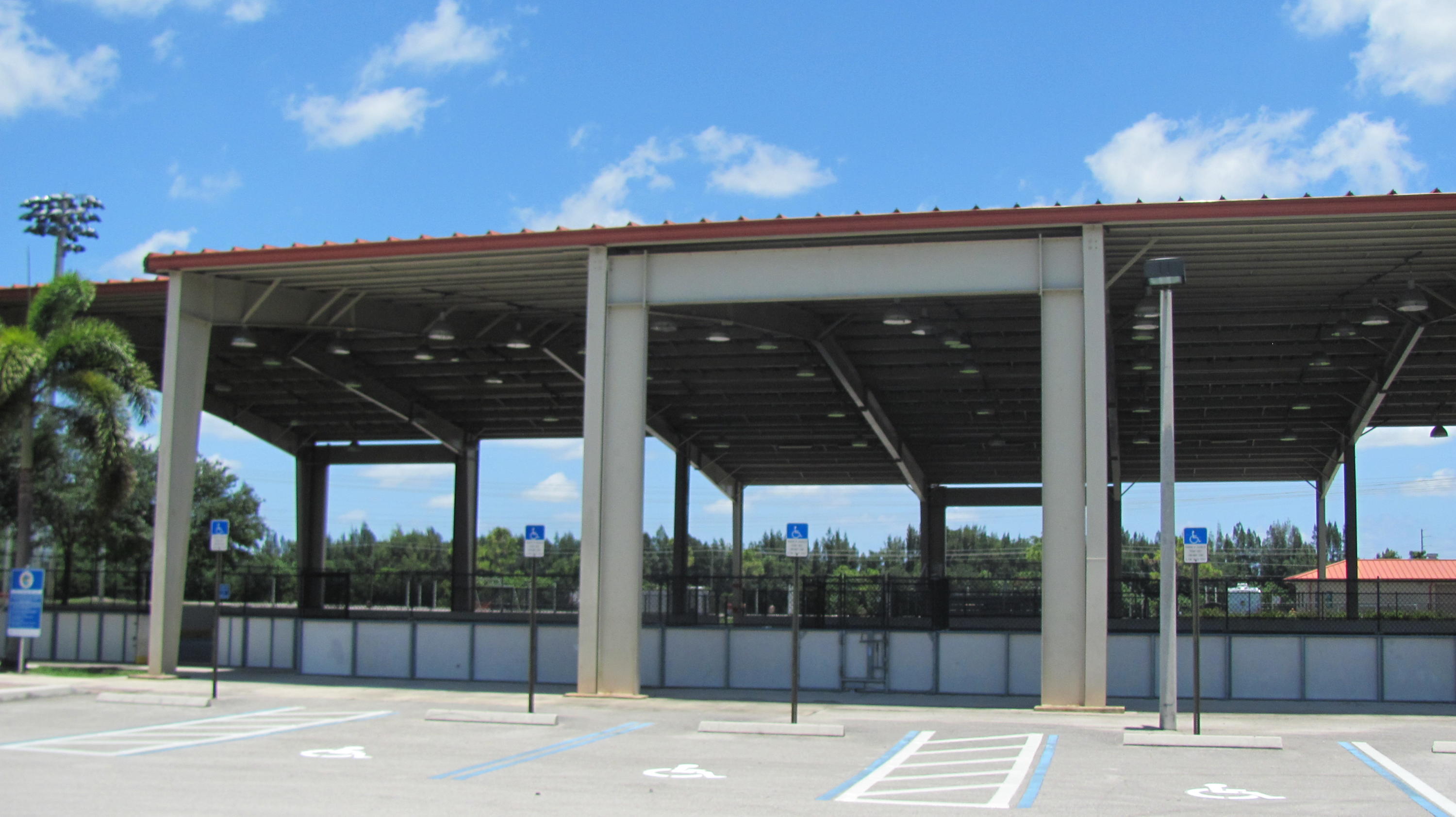 ISLAND LAKES - Residential