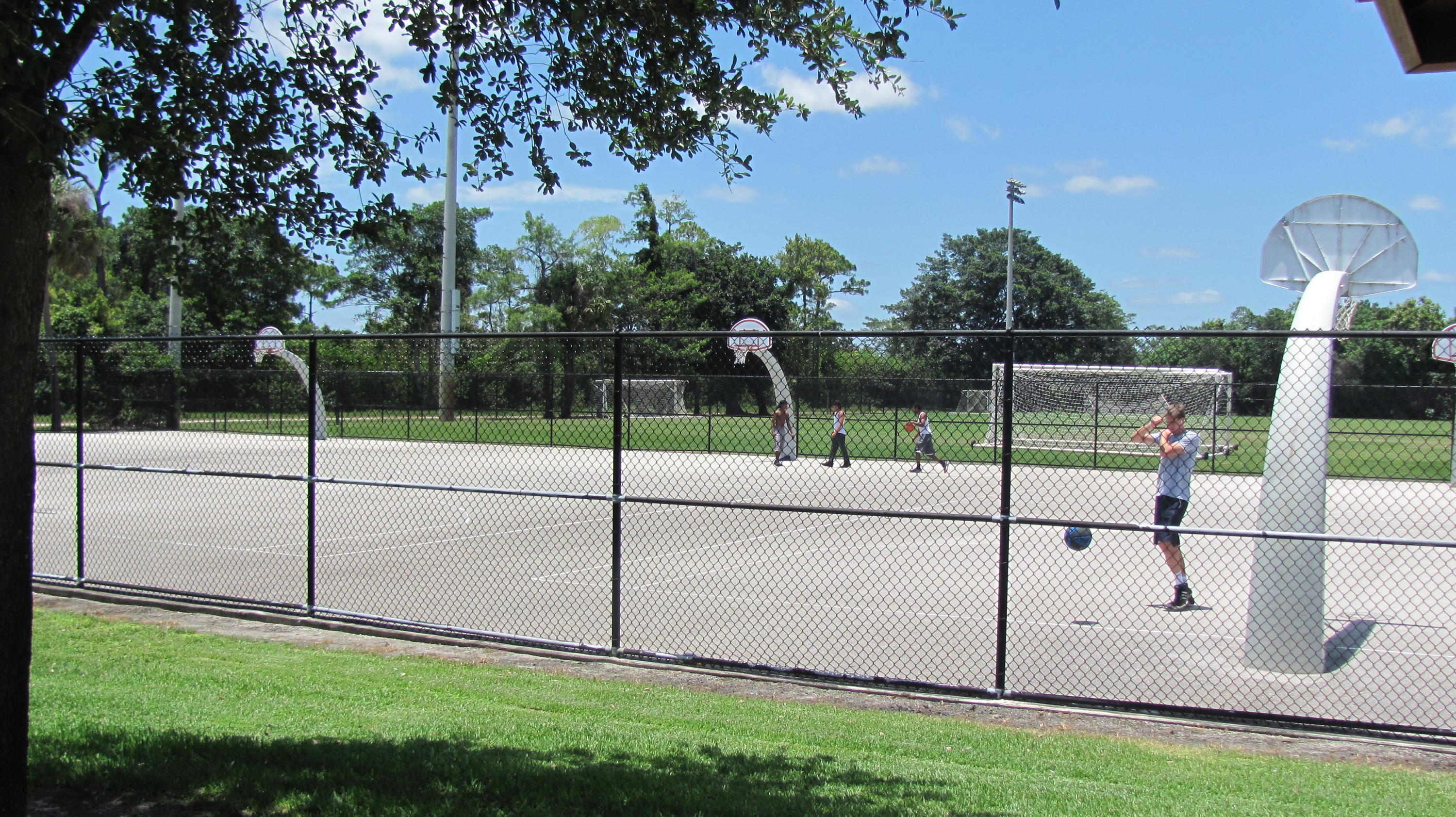 ISLAND LAKES - Residential