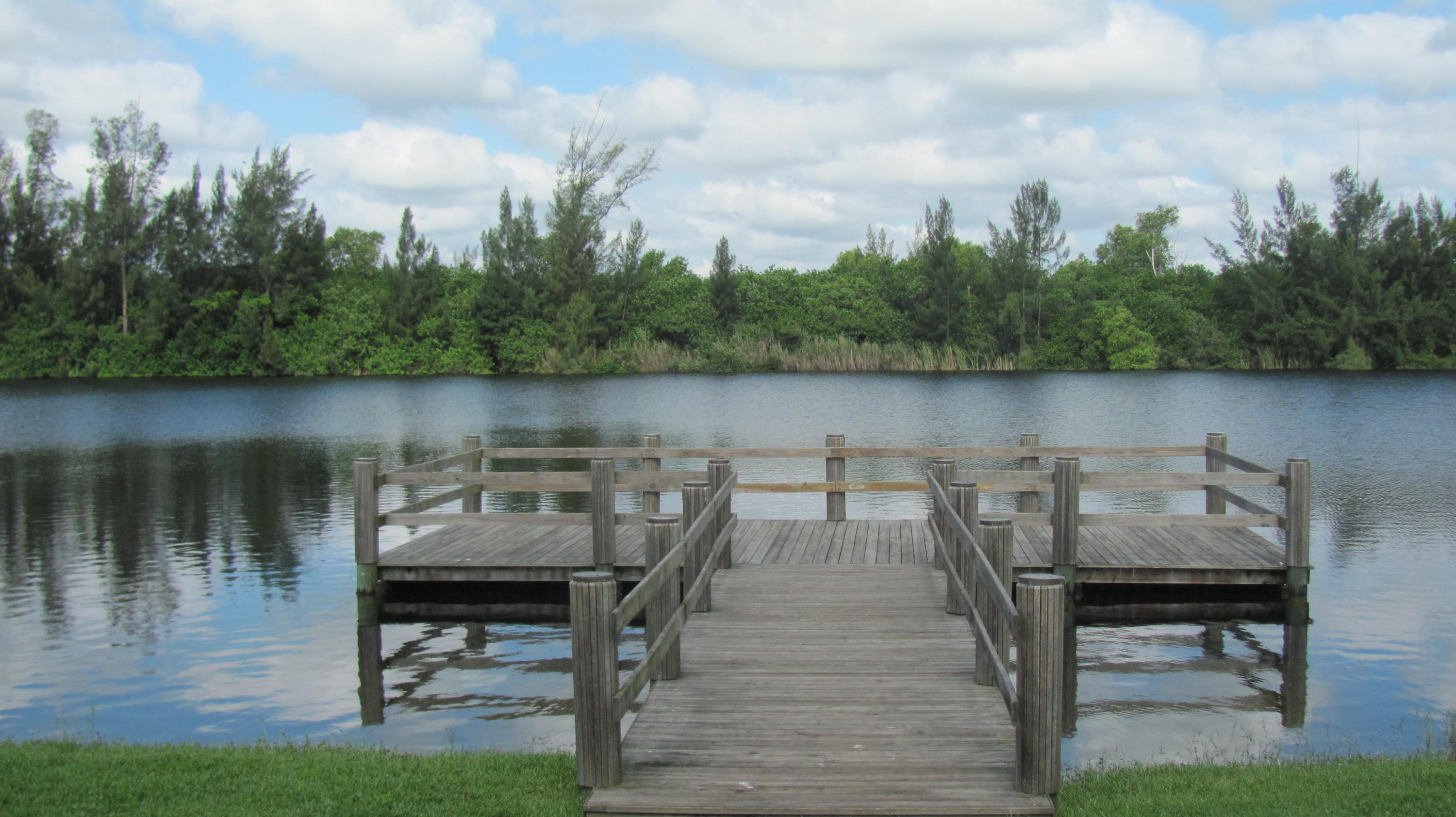 ISLAND LAKES - Residential