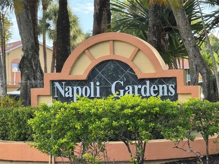Great 2/2 garden apartment with view to the canal. Has ceramic tile, well-kept bathrooms with tub, nice kitchen and a new AC unit. Dogs are permitted and the community has a designated area to walk them. Community has a pool, jacuzzi, tennis court, maintenance covers the roof, outside paint and green areas.