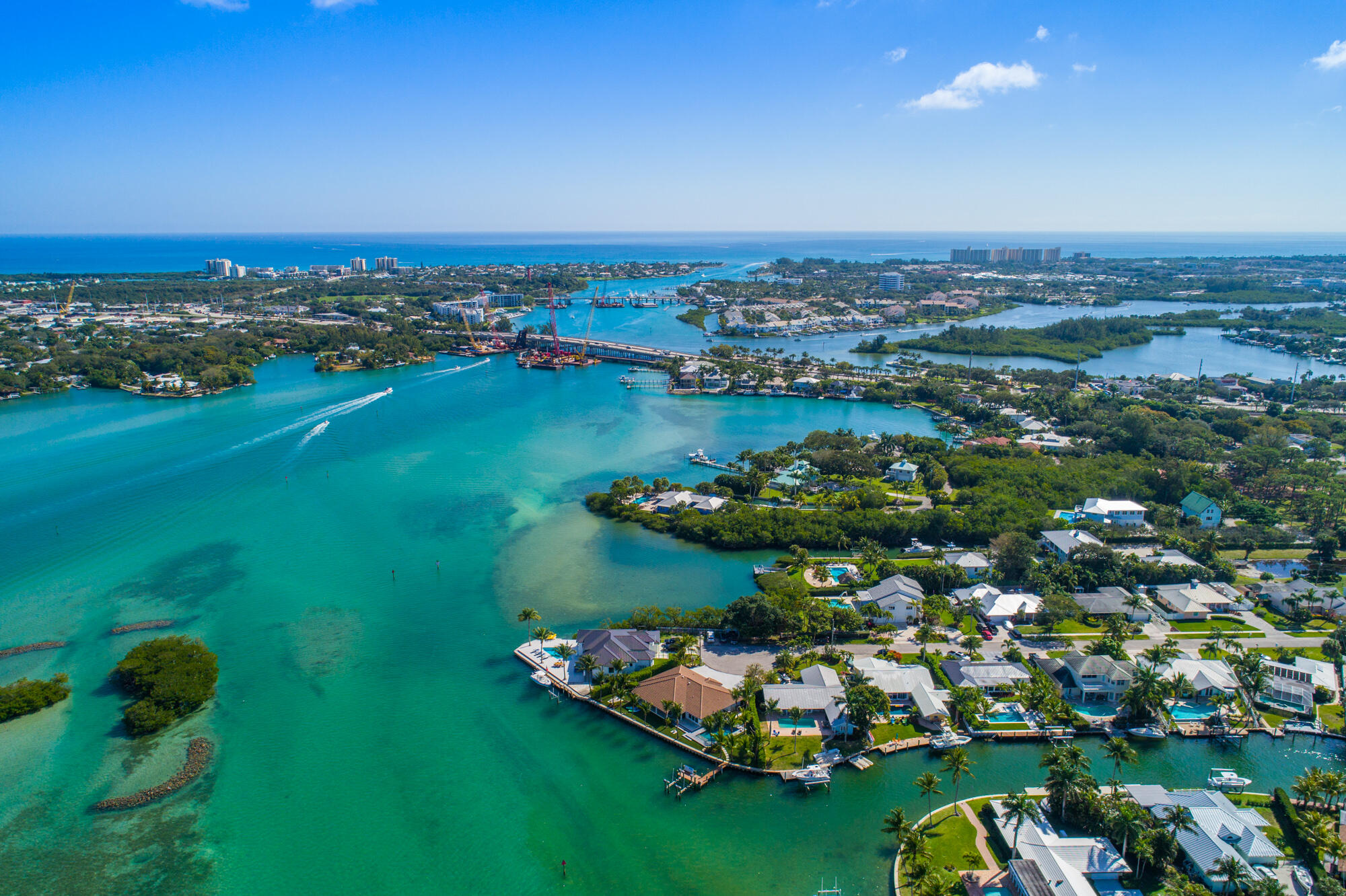 RIO VISTA OF ISLAND SHORE - Residential