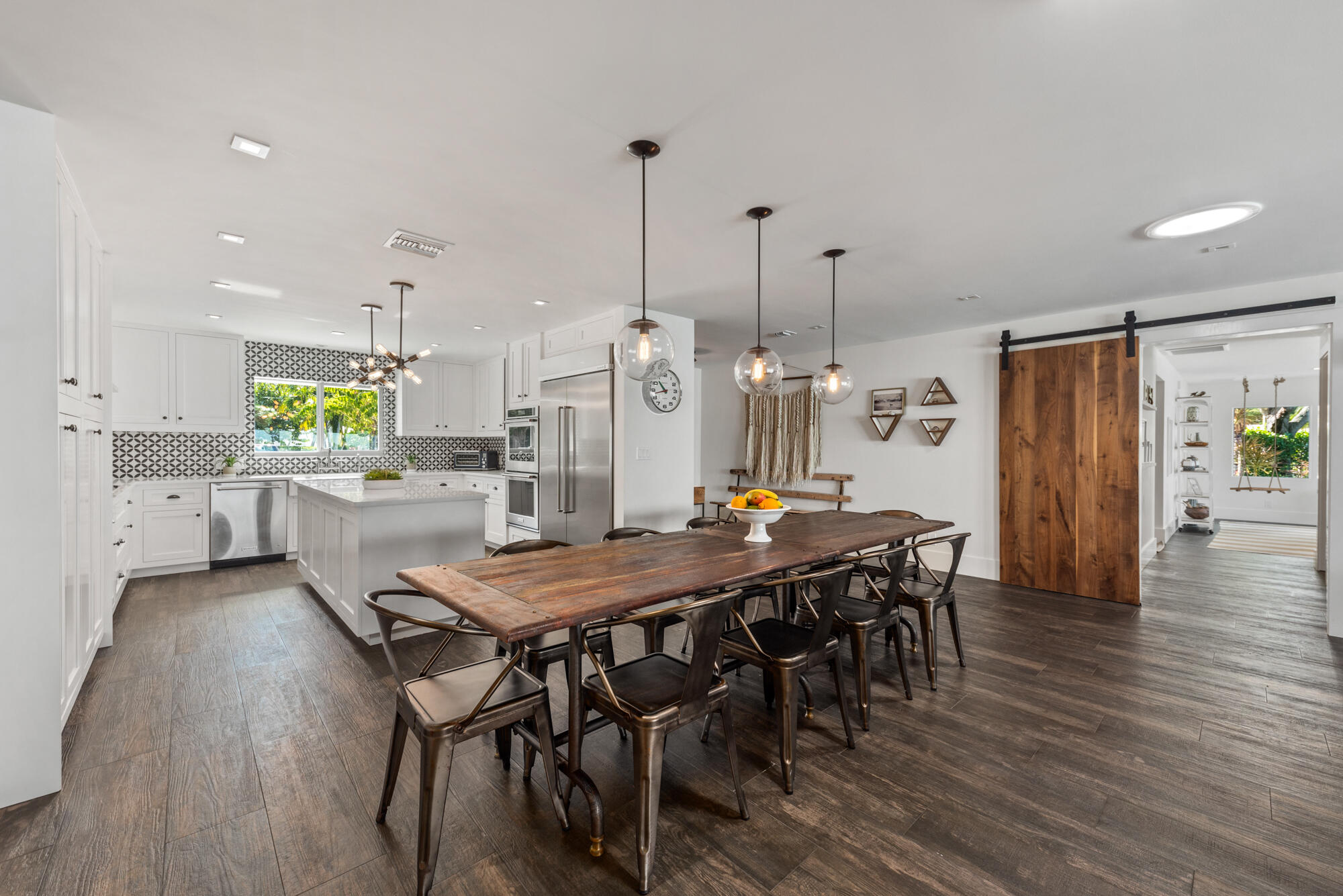 RIO VISTA OF ISLAND SHORE - Residential