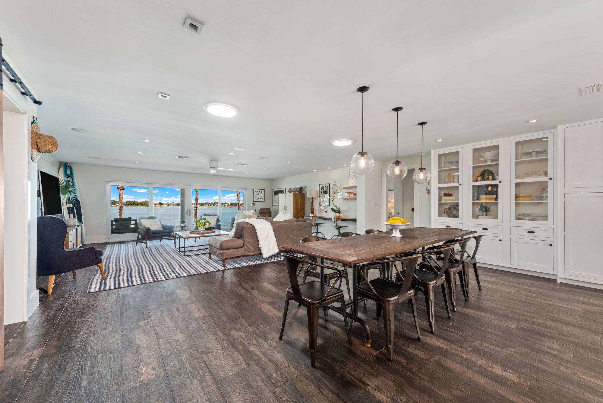 RIO VISTA OF ISLAND SHORE - Residential