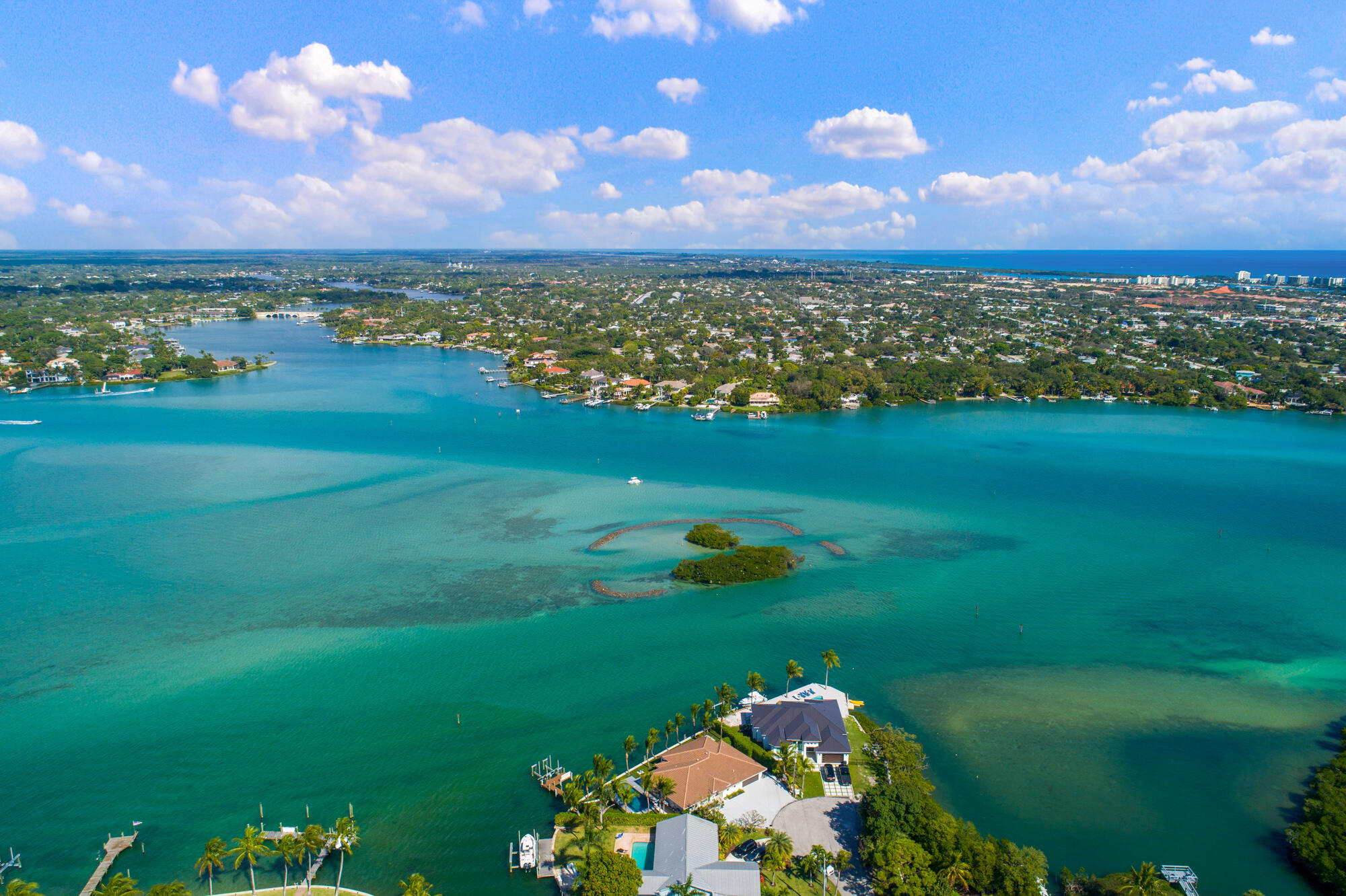 RIO VISTA OF ISLAND SHORE - Residential