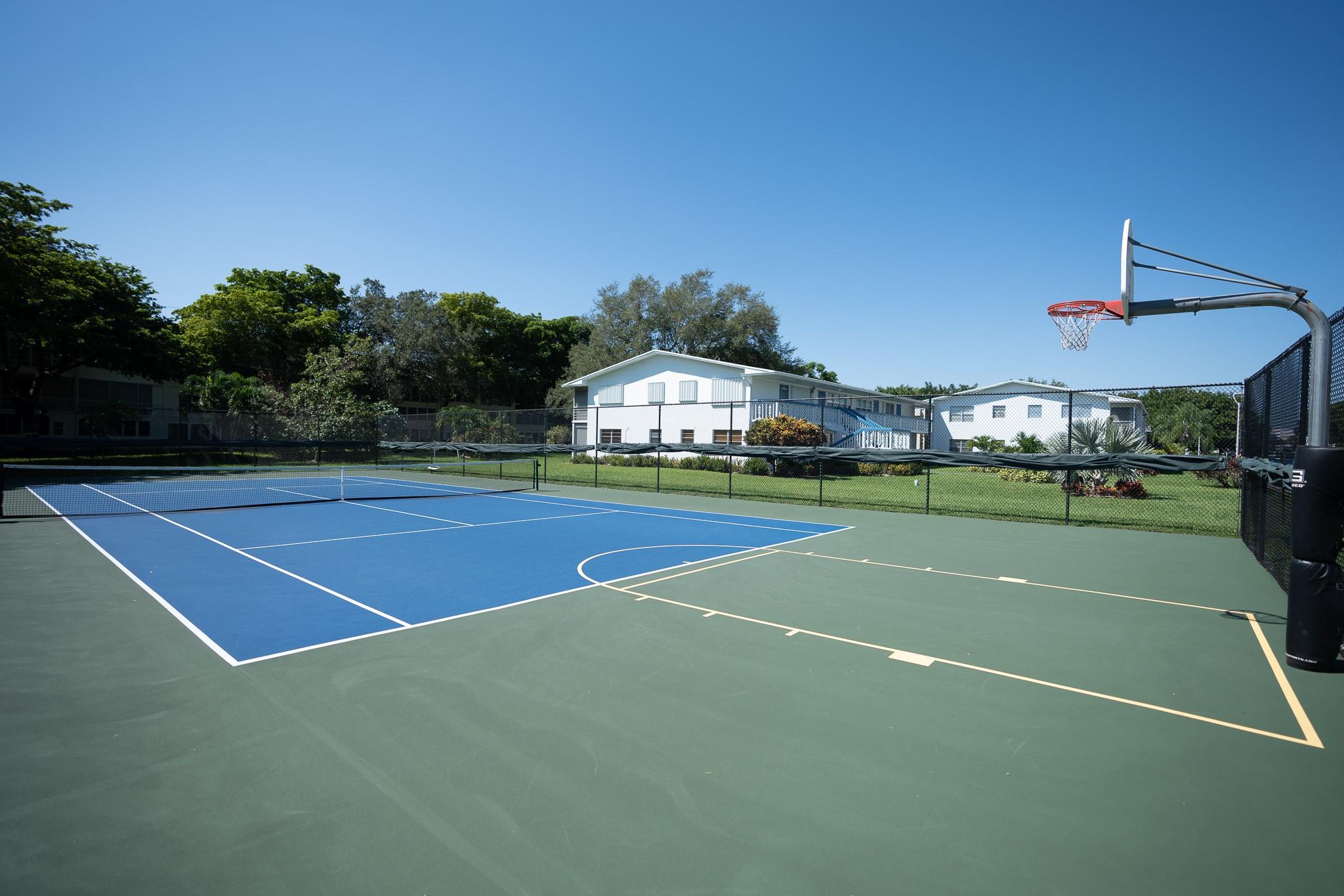 CENTURY VILLAGE EAST - Residential Lease