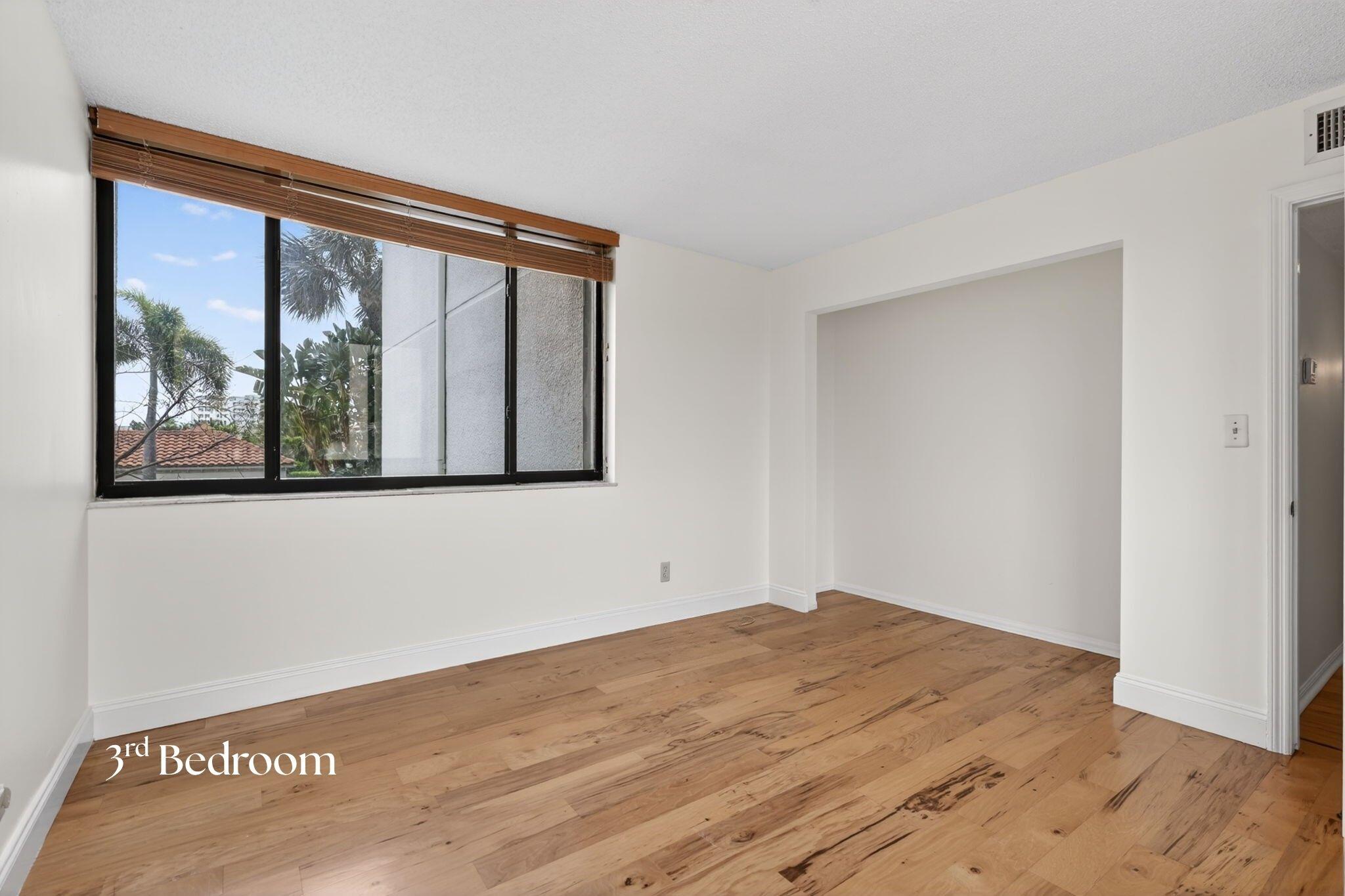 JUPITER OCEAN AND RACQUET CLUB - Residential