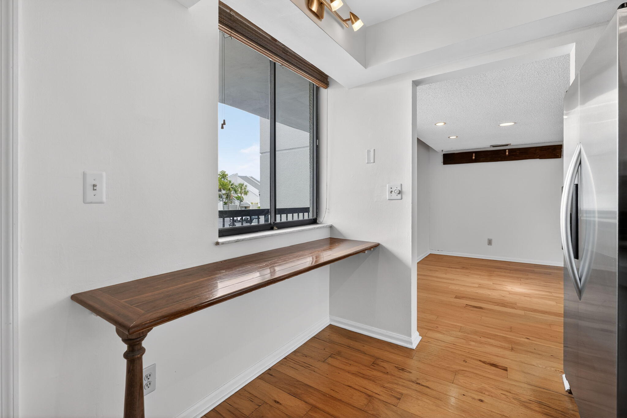 JUPITER OCEAN AND RACQUET CLUB - Residential