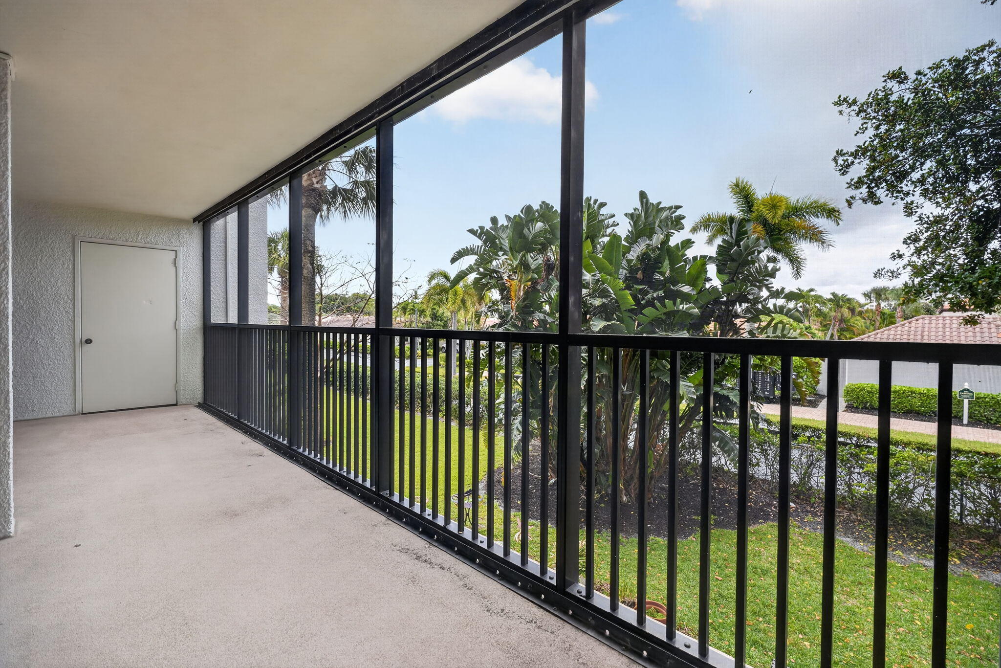 JUPITER OCEAN AND RACQUET CLUB - Residential