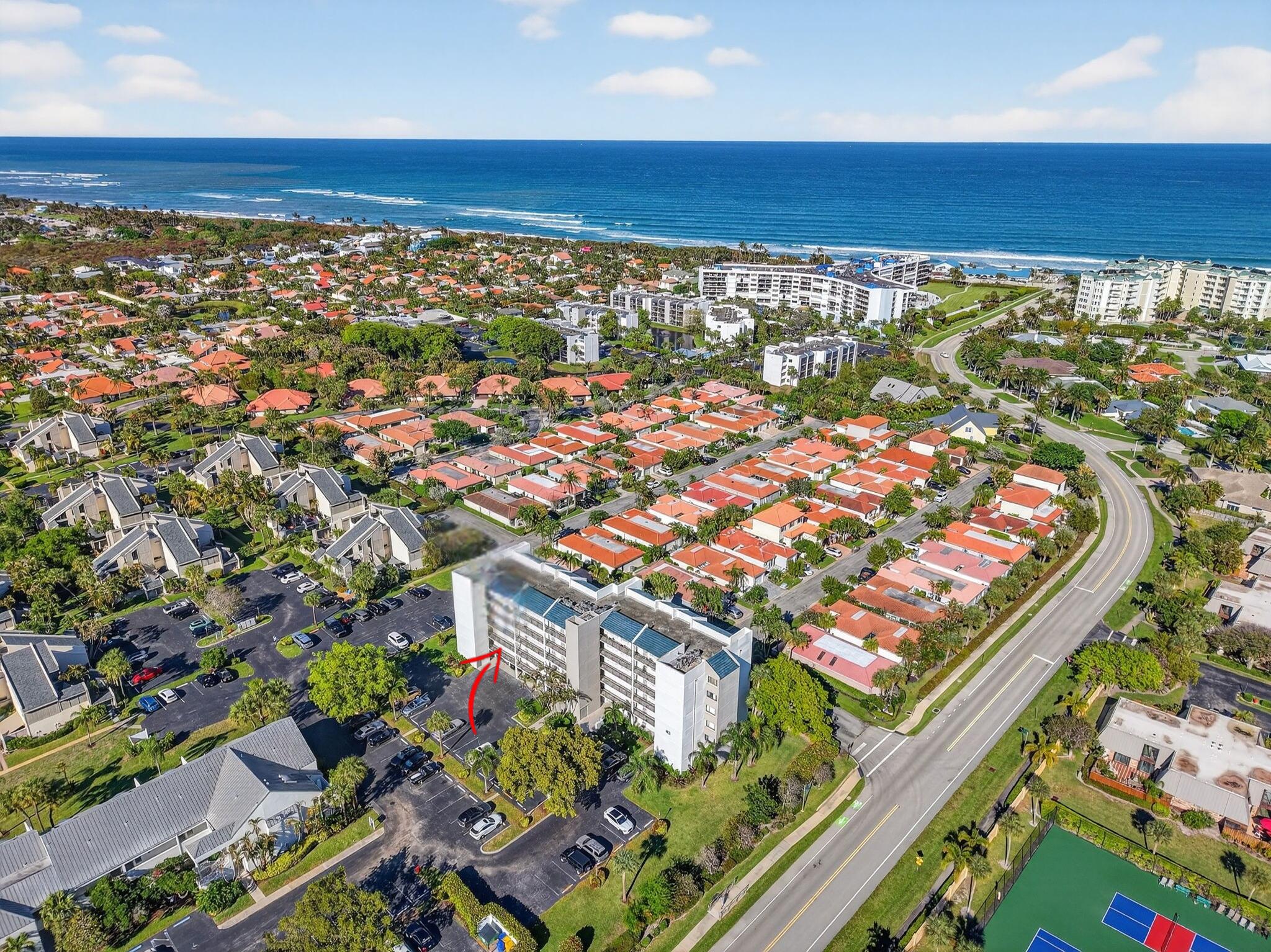 JUPITER OCEAN AND RACQUET CLUB - Residential