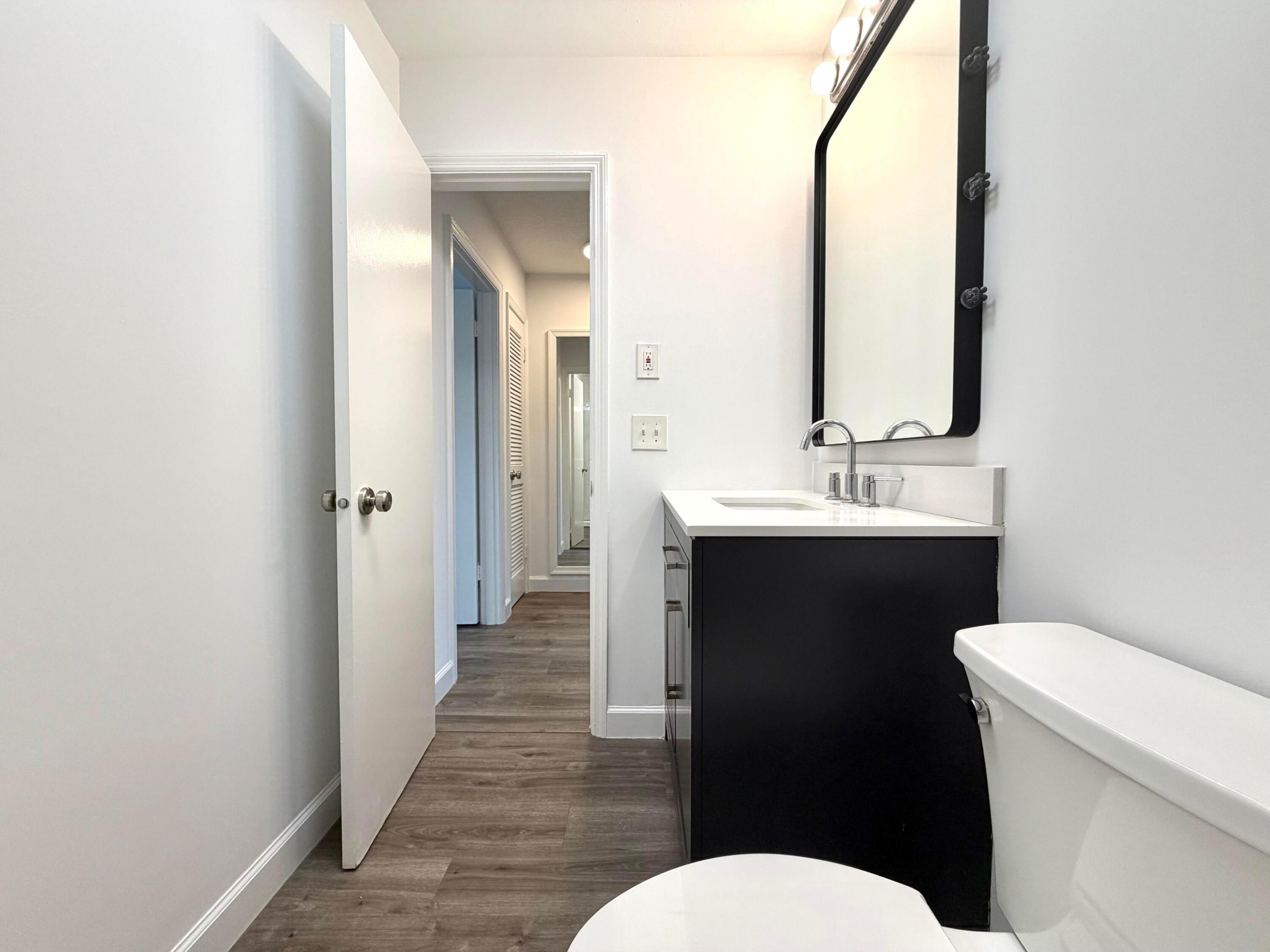 WENDIMERE VILLAS PH II CONDO - Residential Lease