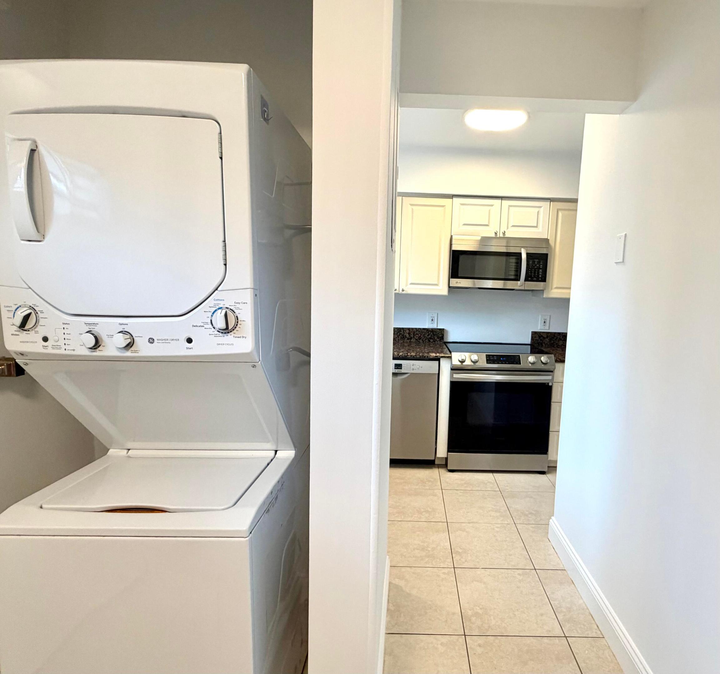 WENDIMERE VILLAS PH II CONDO - Residential Lease