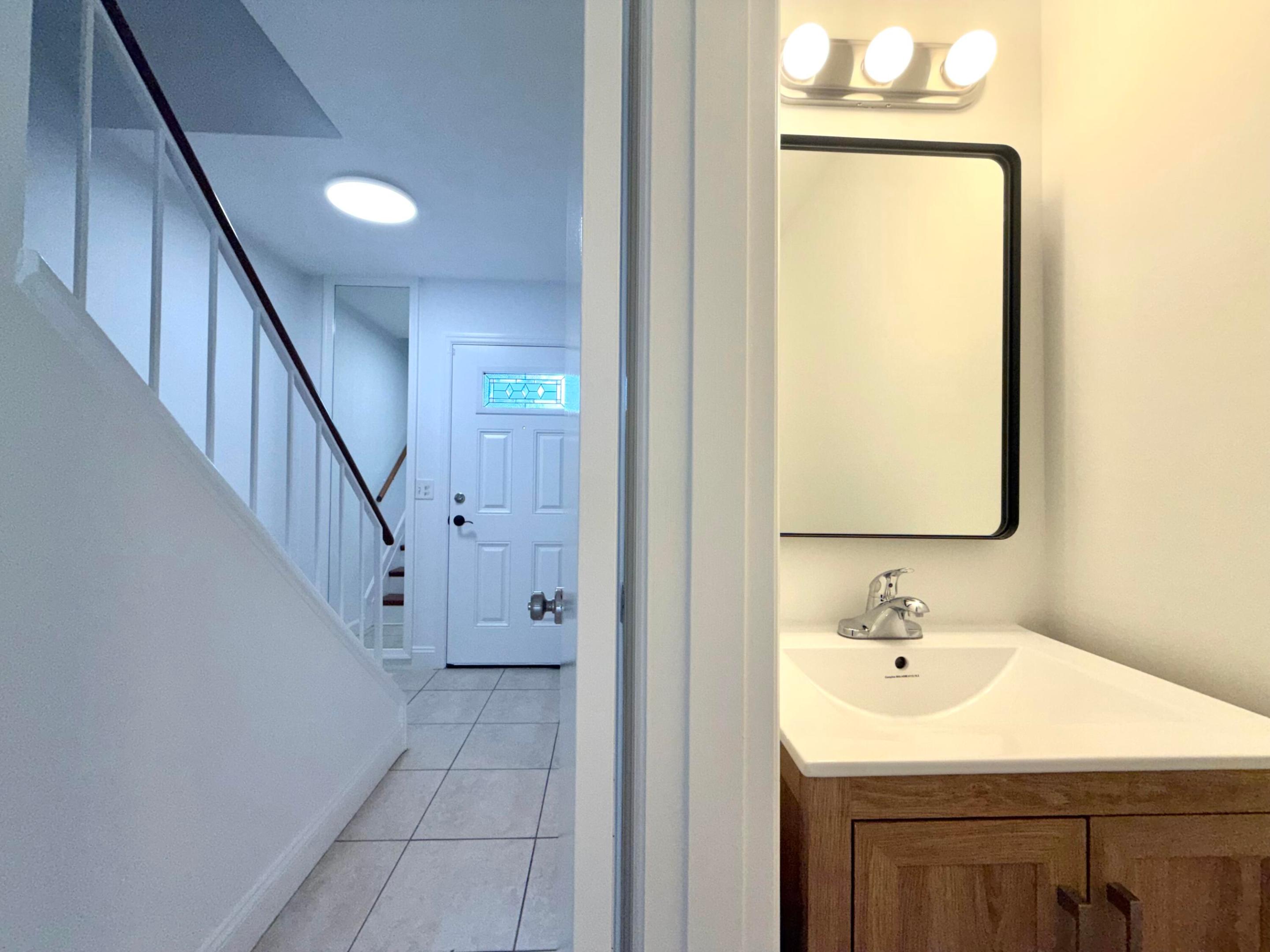 WENDIMERE VILLAS PH II CONDO - Residential Lease
