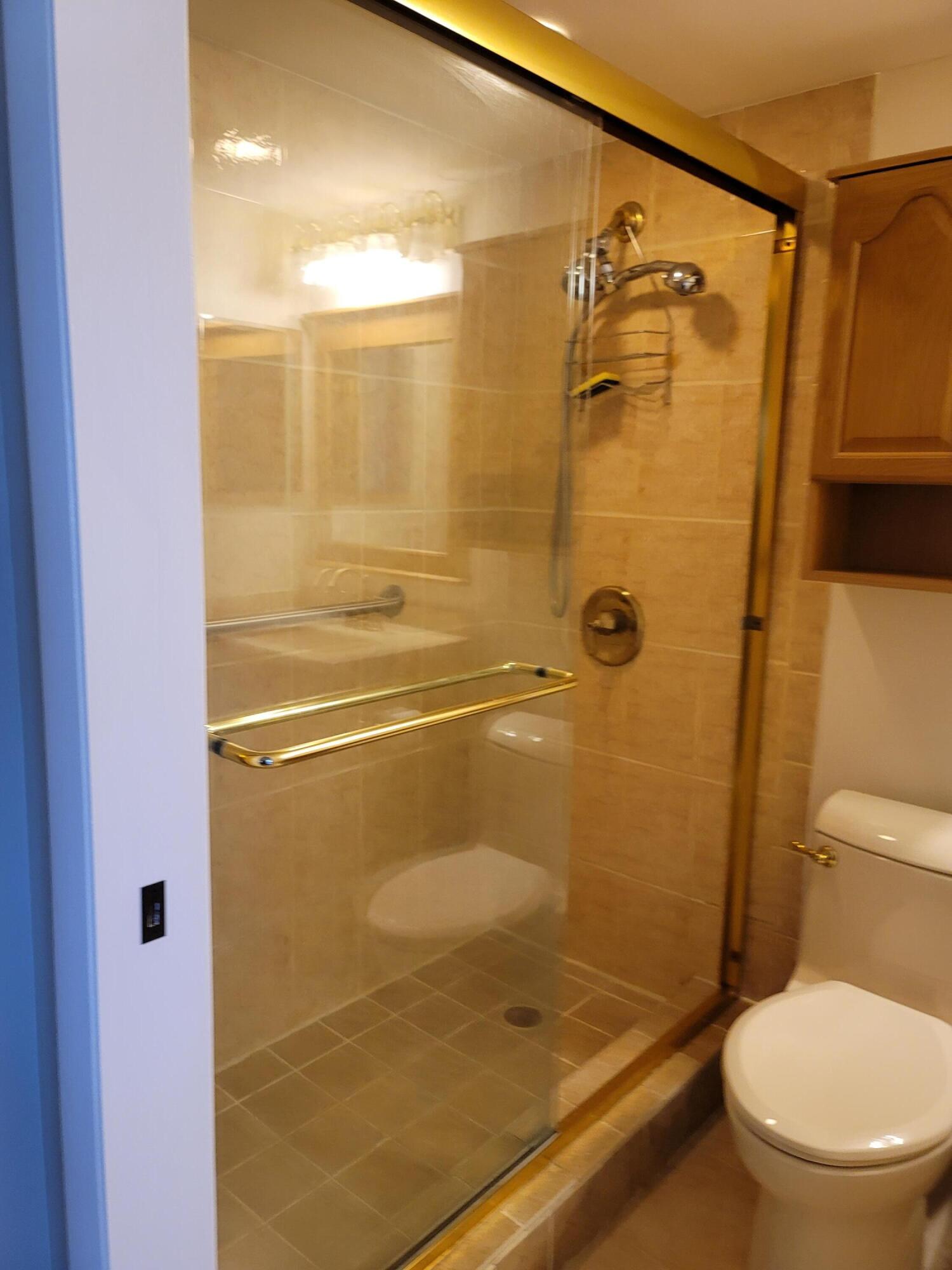 KINGS POINT NORMANDY CONDOS - Residential Lease