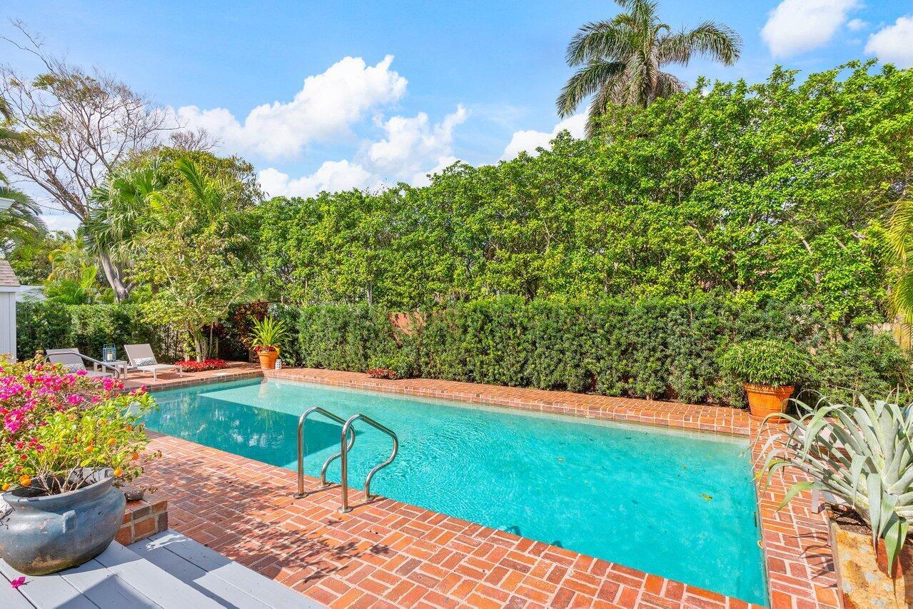 DELRAY BEACH ESPLANADE - Residential