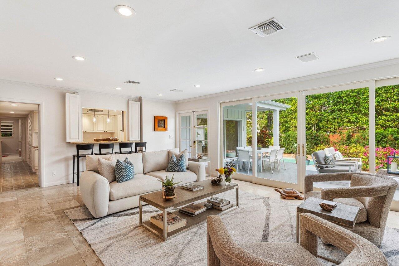 DELRAY BEACH ESPLANADE - Residential