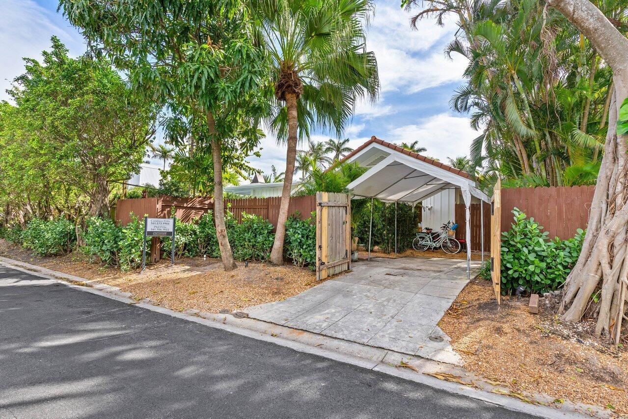 DELRAY BEACH ESPLANADE - Residential