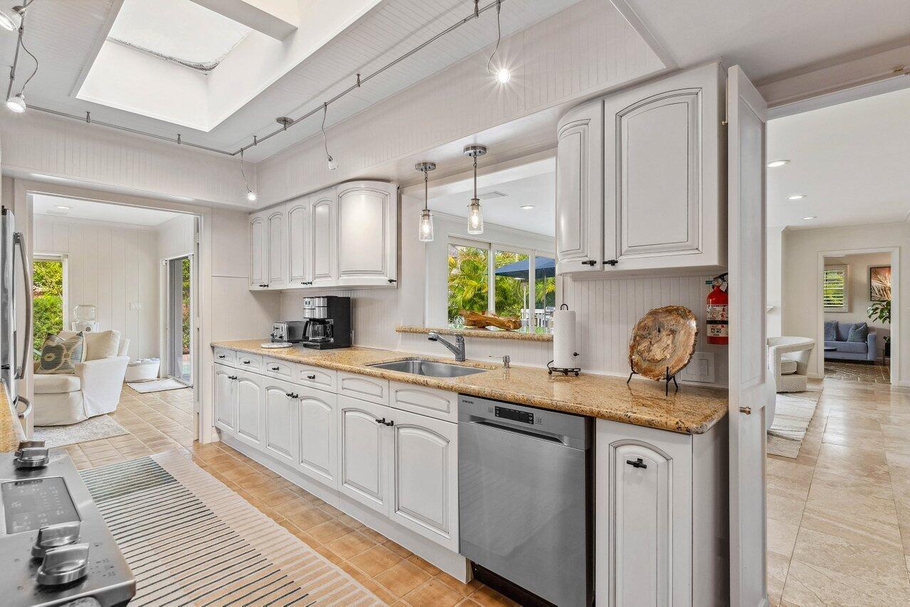 DELRAY BEACH ESPLANADE - Residential