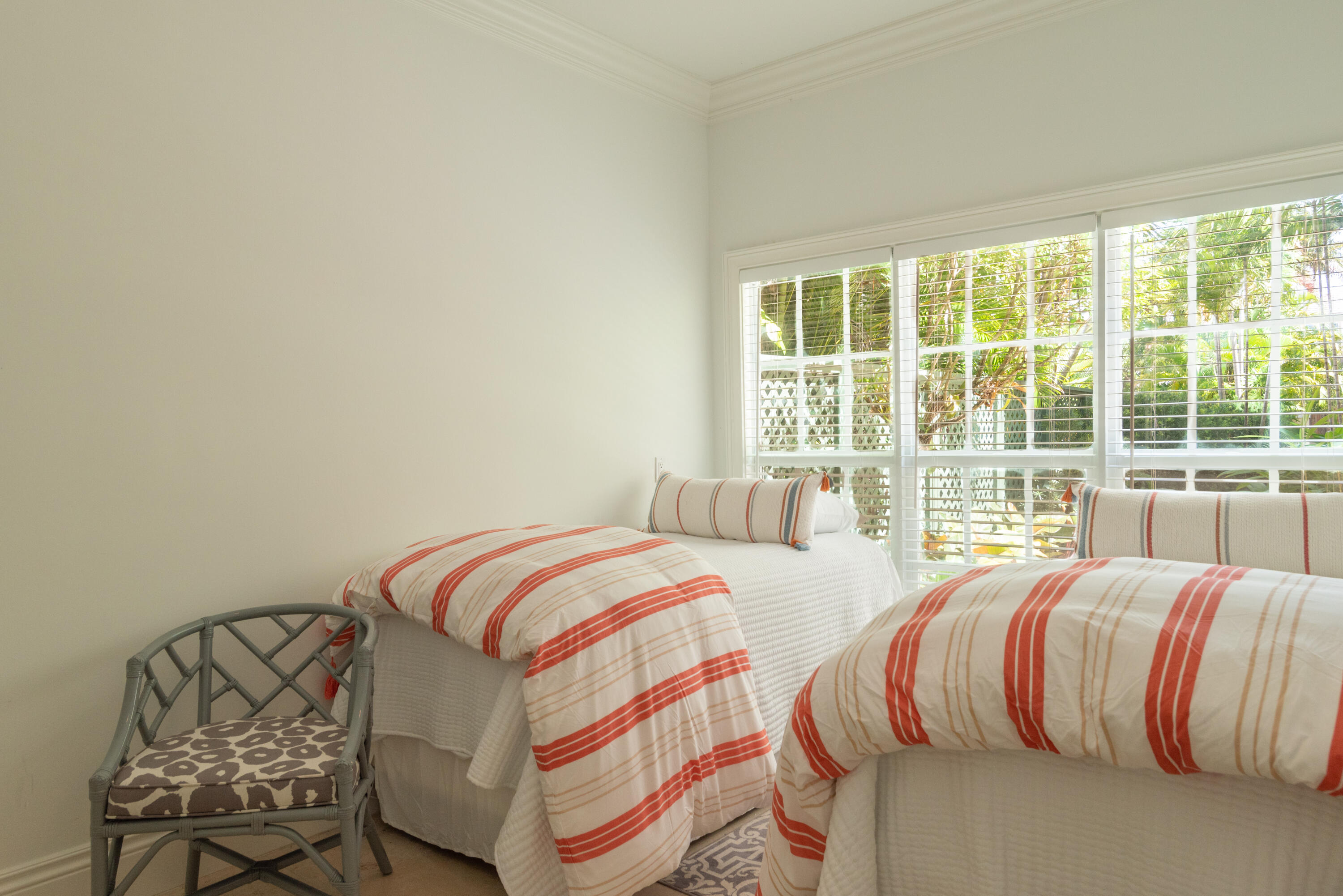 CHILEAN CONDOMINIUM OF PALM BEACH - Residential