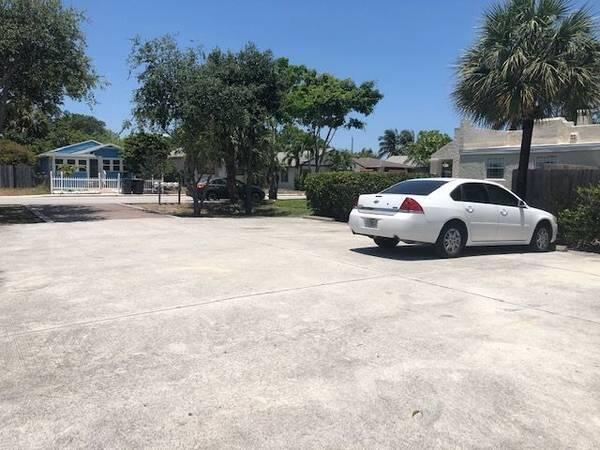 Lake Worth Town - Residential Lease
