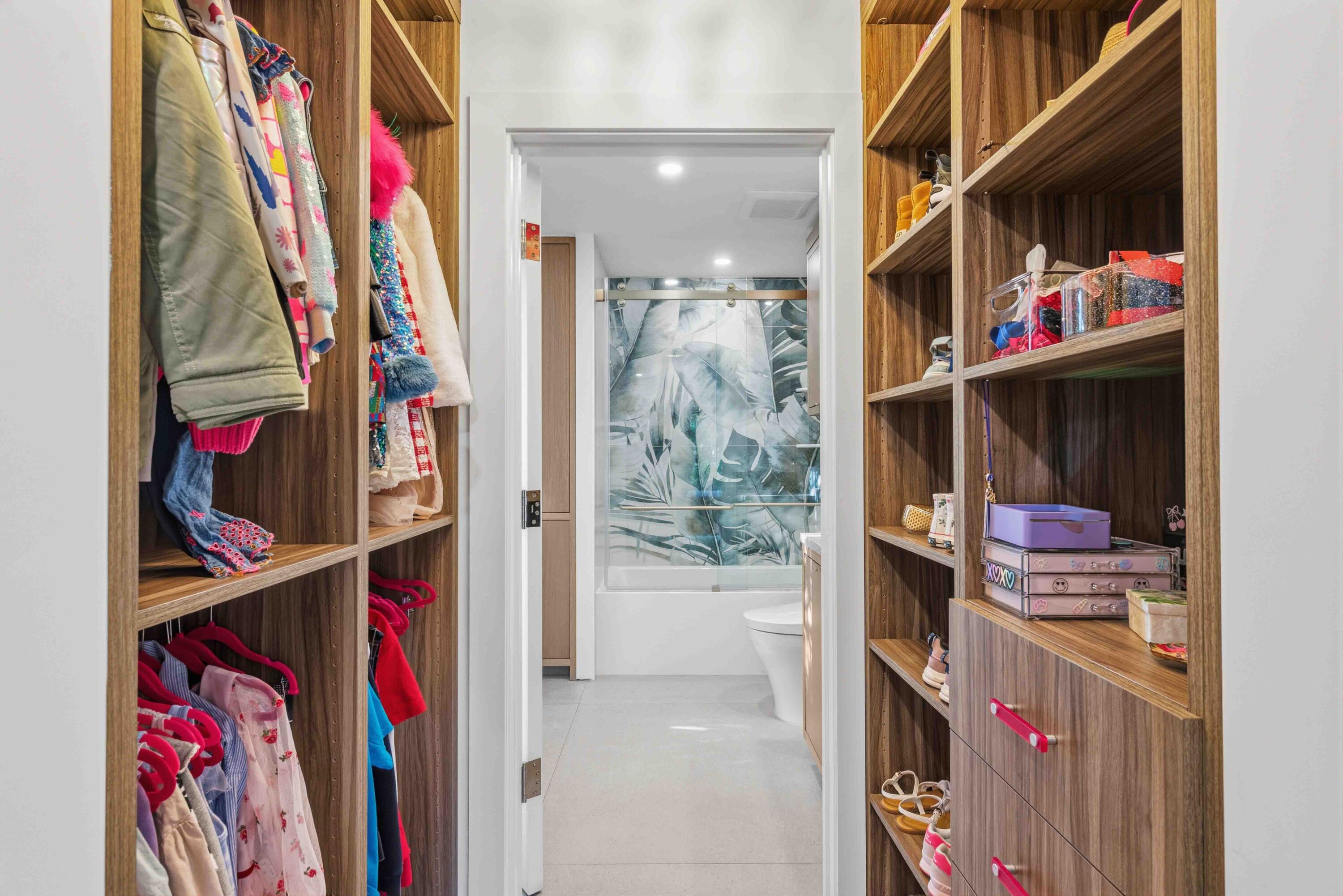 LONG LAKE ESTATES 1 AS - Residential