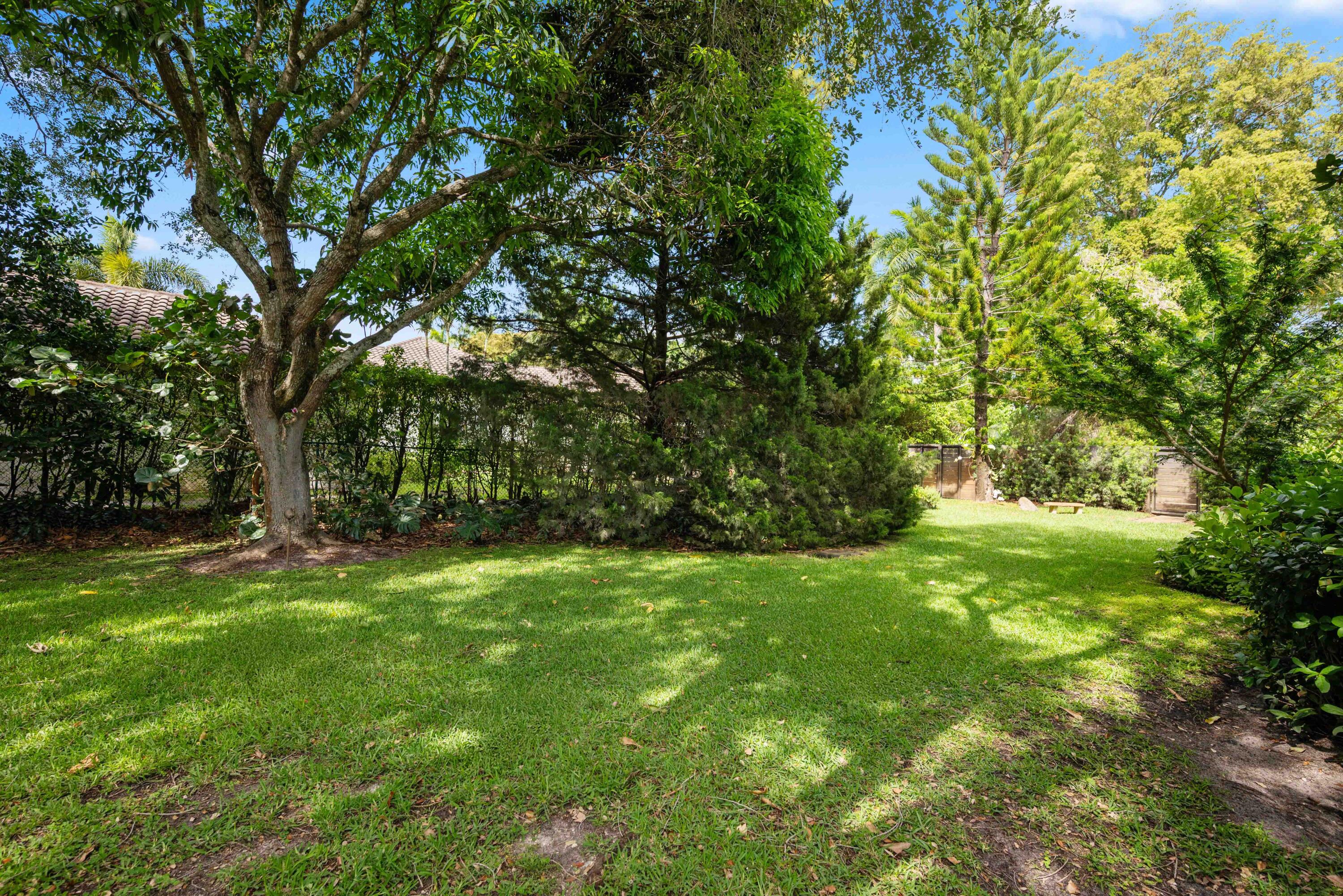 LONG LAKE ESTATES 1 AS - Residential